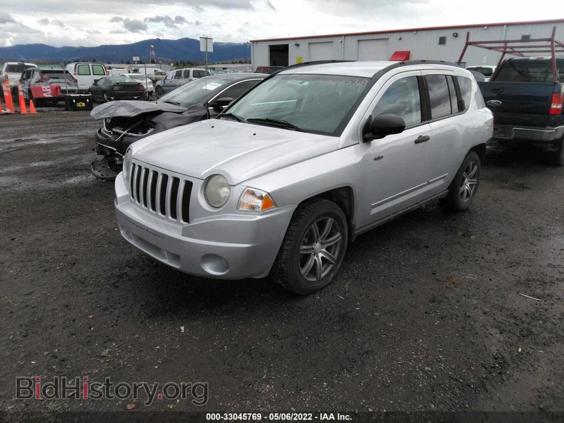 2009 JEEP COMPASS - VIN: 1J4FF47B79D184182 - Фото 2