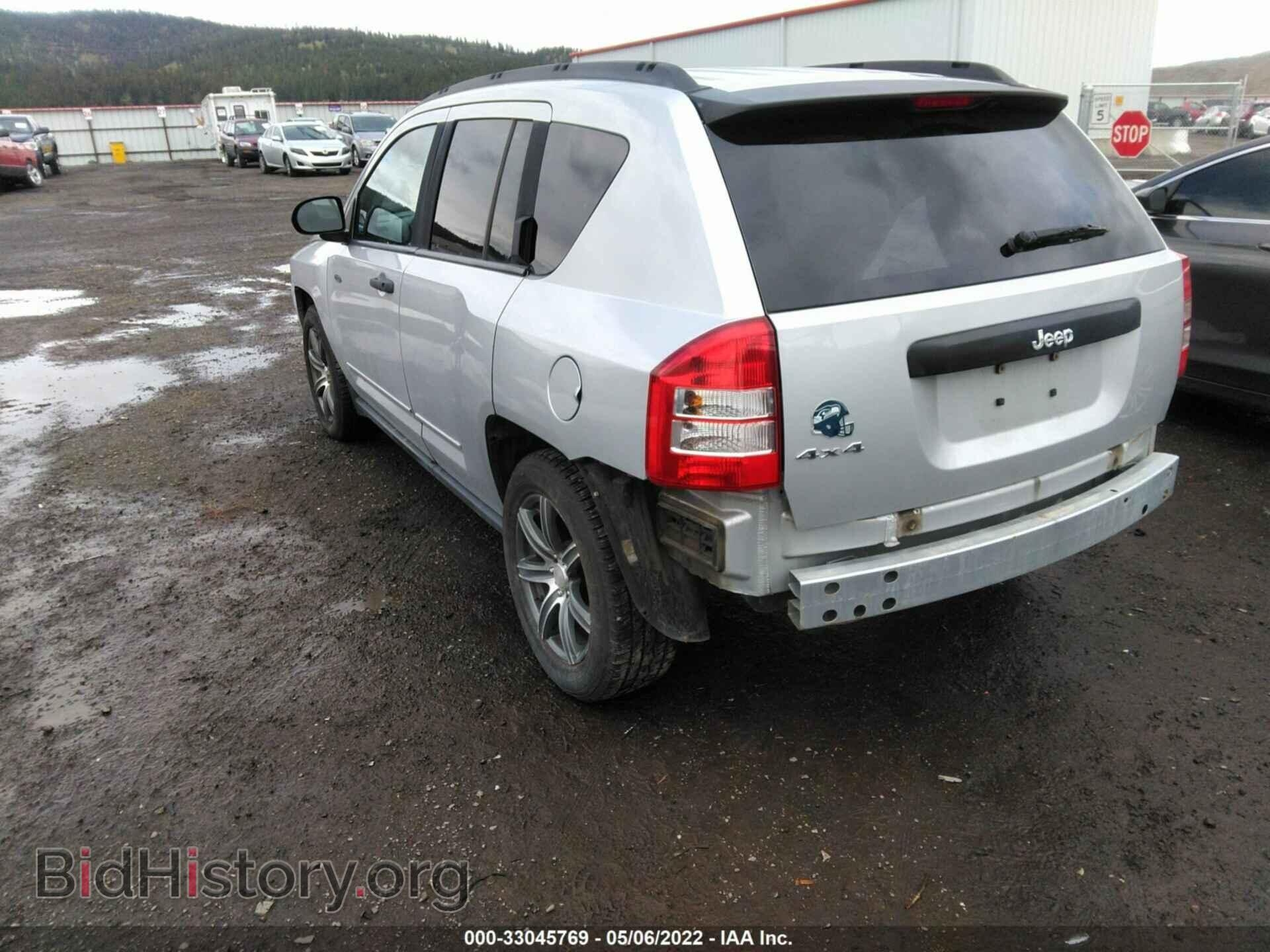 2009 JEEP COMPASS - VIN: 1J4FF47B79D184182 - Фото 3