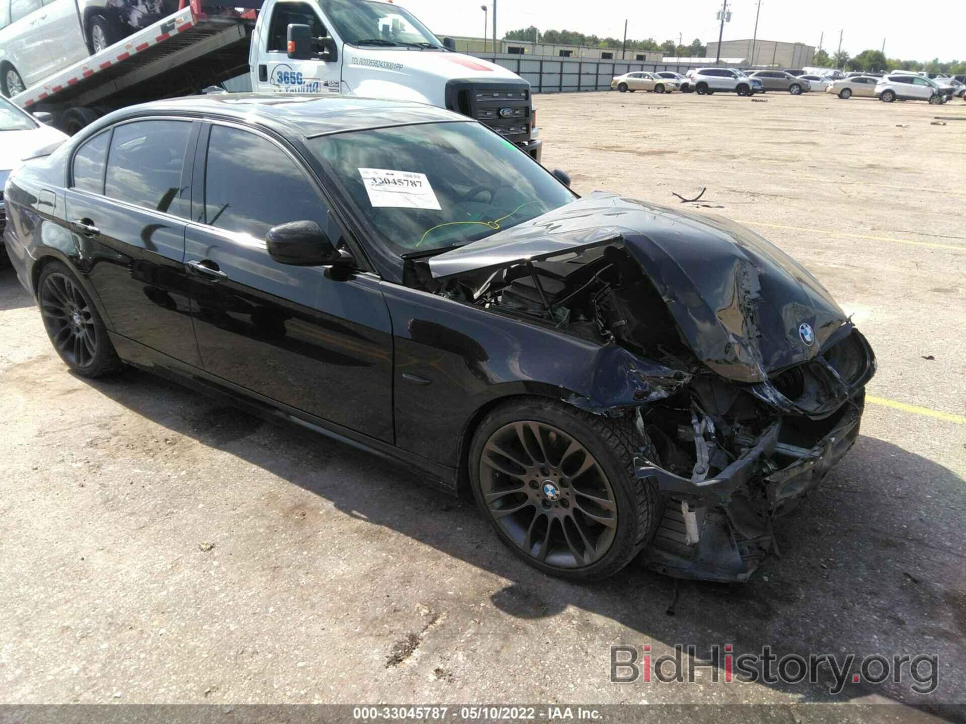 Photo WBAPN7C59BA950643 - BMW 3 SERIES 2011