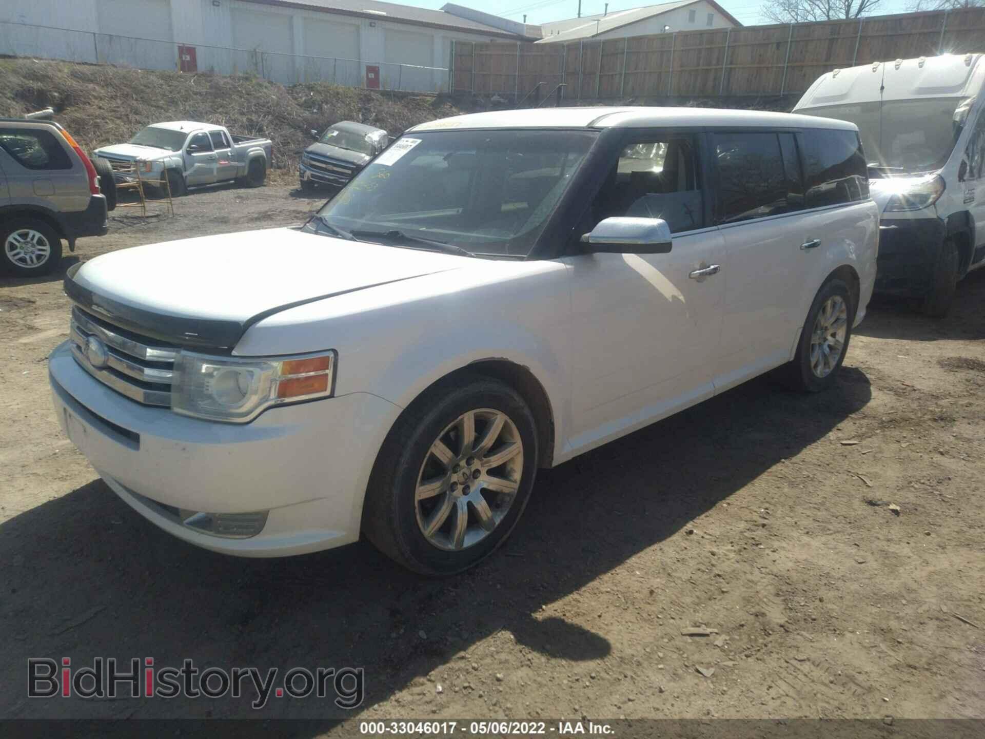 2011 FORD FLEX - VIN: 2FMHK6DC3BBD31060 - Фото 2