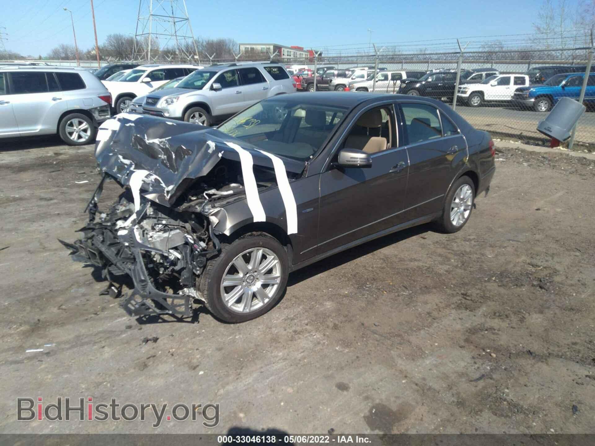 2012 MERCEDES-BENZ E-CLASS - VIN: WDDHF8JB6CA651380 - Фото 2