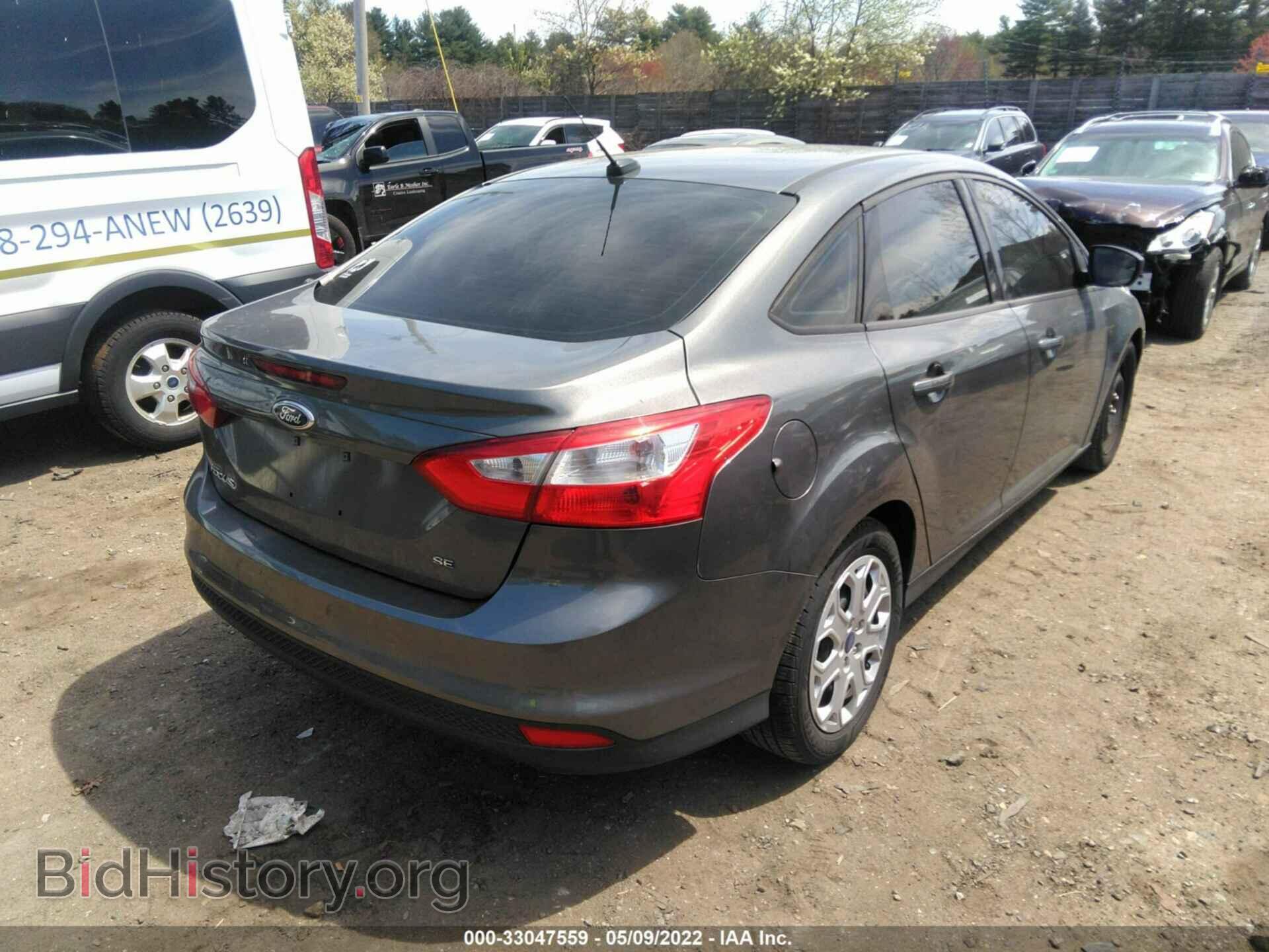 Photo 1FAHP3F21CL454856 - FORD FOCUS 2012