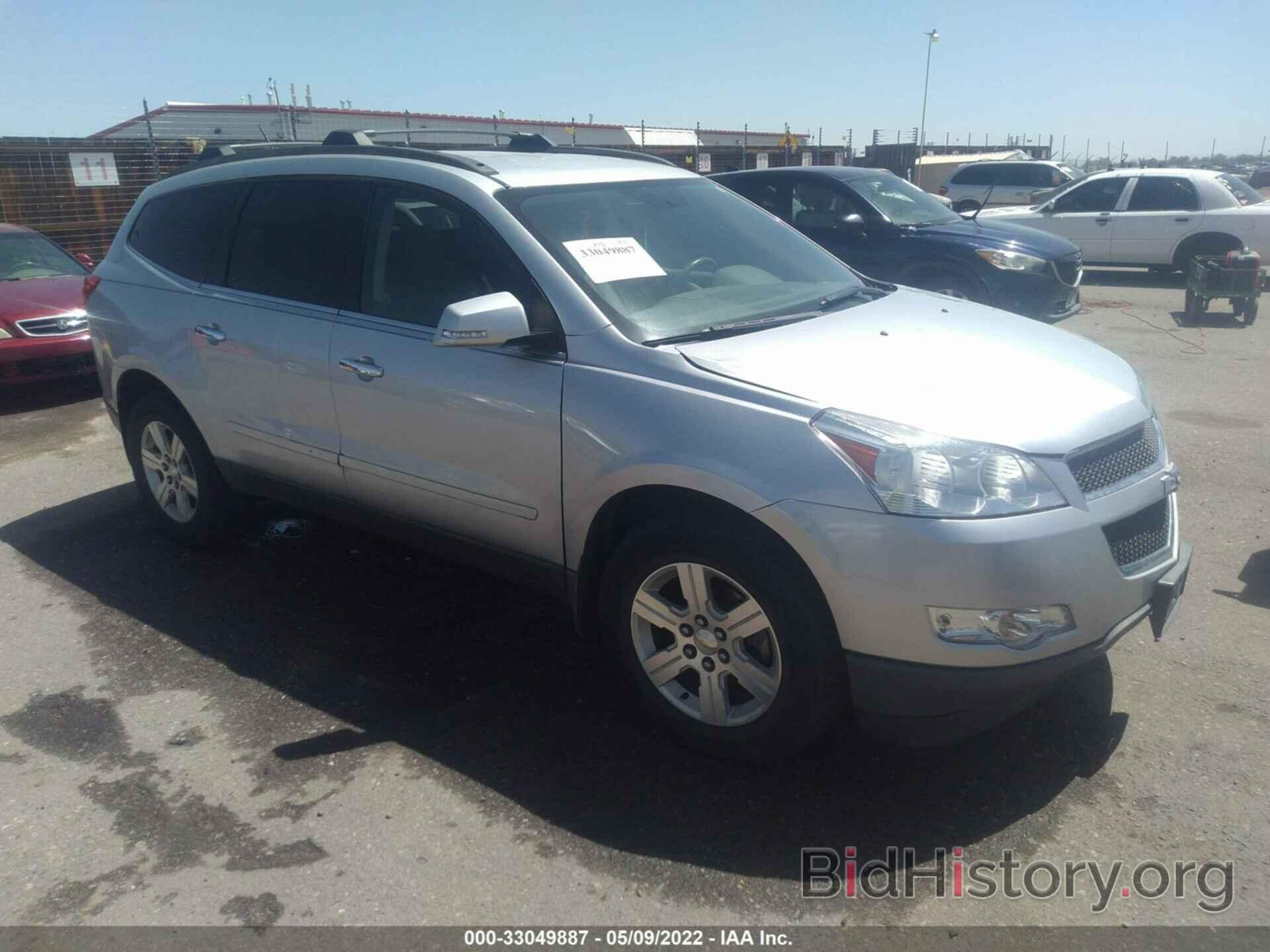 Photo 1GNKVGED8BJ144303 - CHEVROLET TRAVERSE 2011