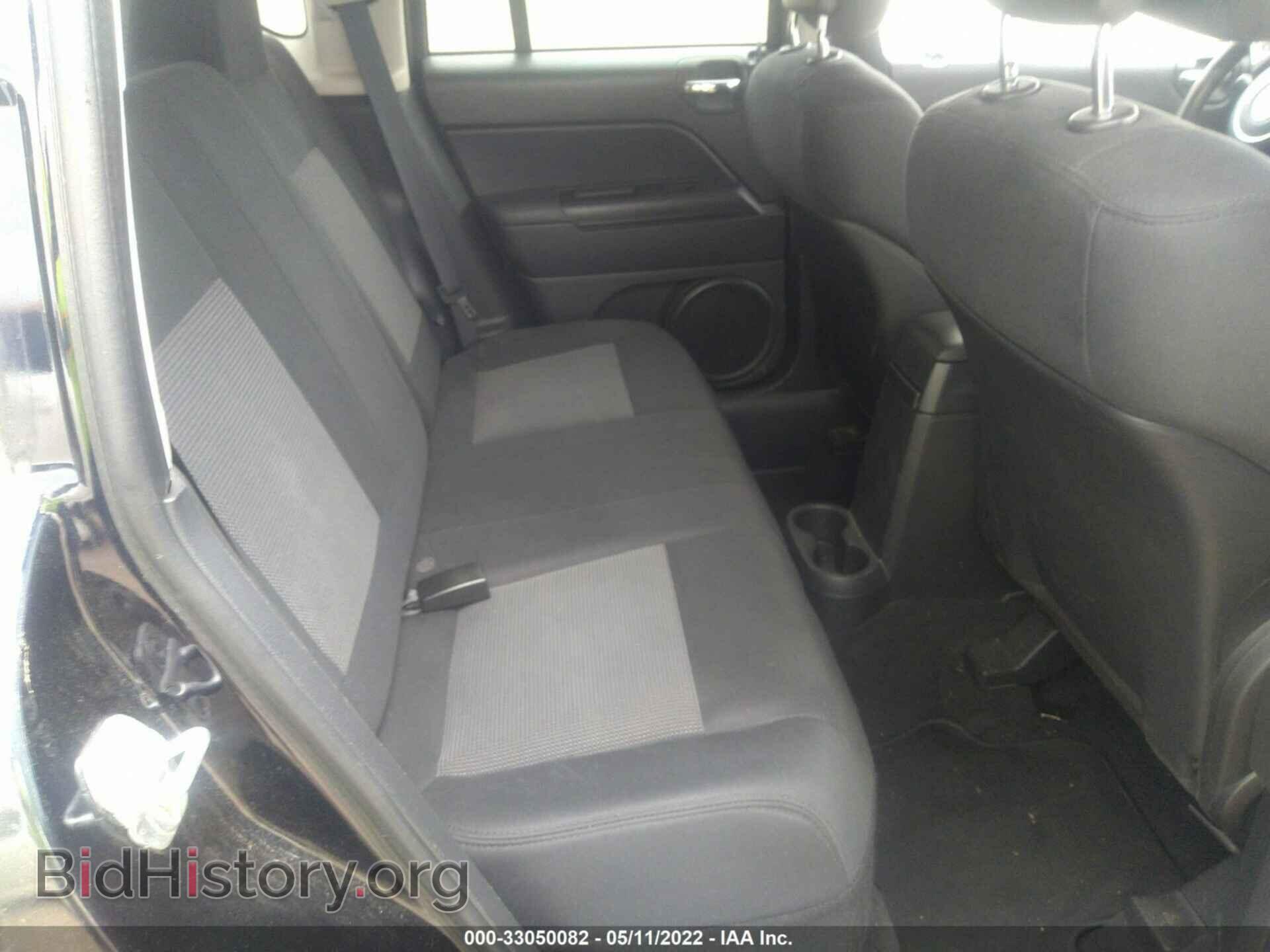 2011 JEEP COMPASS - VIN: 1J4NT1FA0BD181304 - Photo 8
