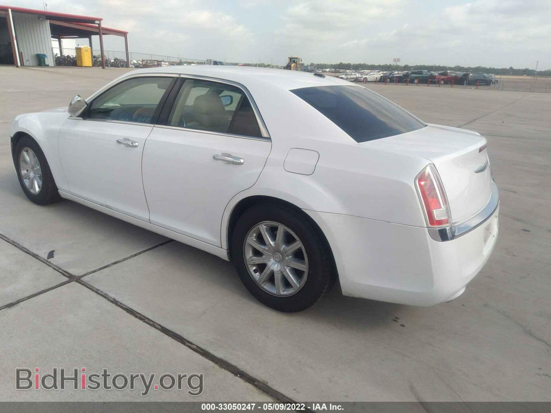 2012 CHRYSLER 300 - VIN: 2C3CCAETXCH288756 - Фото 3