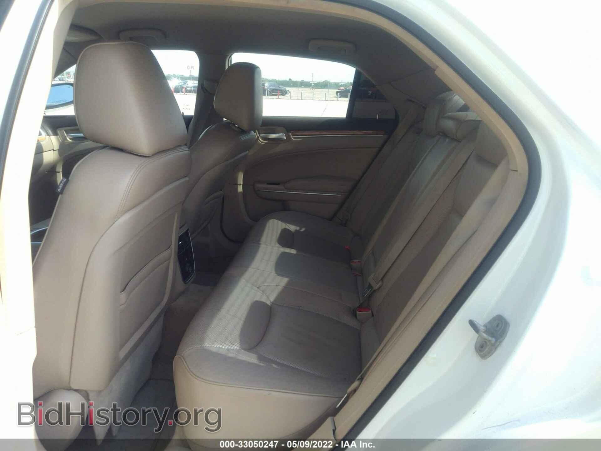 2012 CHRYSLER 300 - VIN: 2C3CCAETXCH288756 - Фото 8