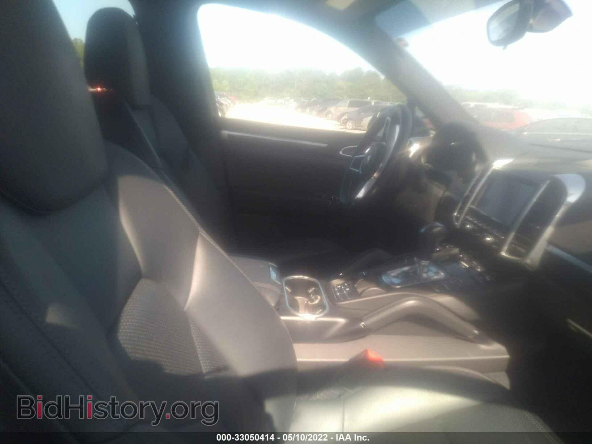 2016 PORSCHE CAYENNE - VIN: WP1AA2A2XGLA11107 - Photo 5