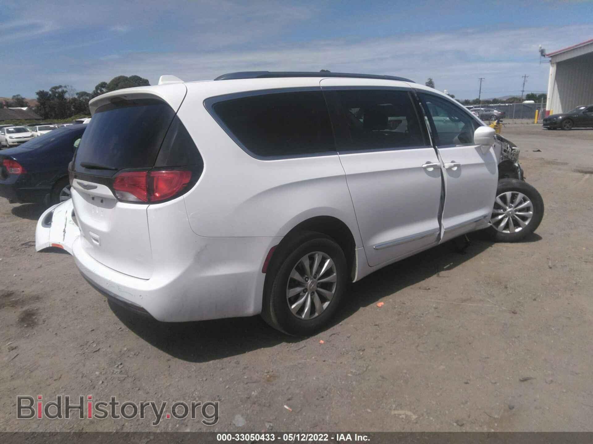 2019 CHRYSLER PACIFICA - VIN: 2C4RC1BG4KR626660 - Фото 4
