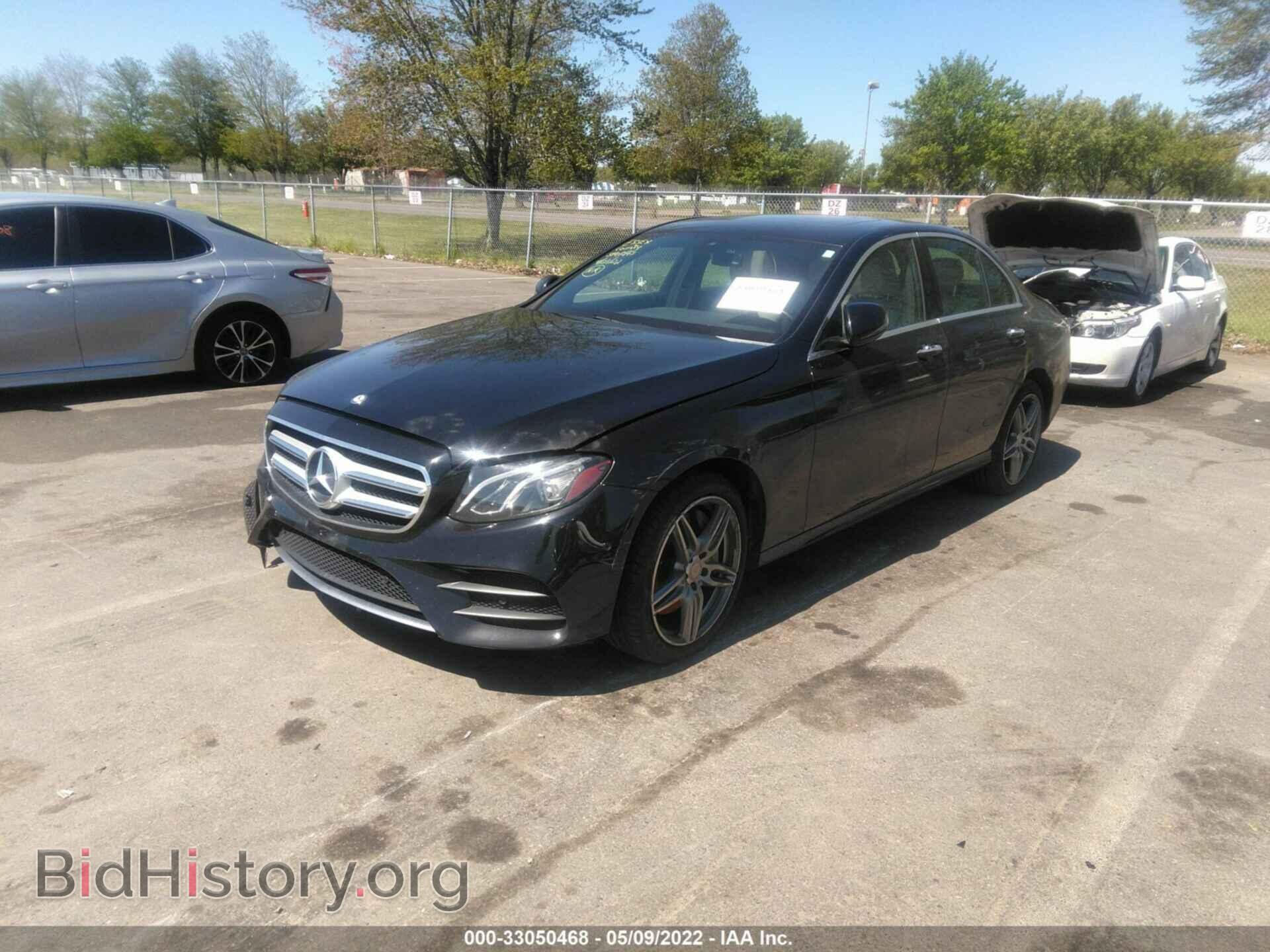 2017 MERCEDES-BENZ E-CLASS - VIN: WDDZF4KB0HA033099 - Фото 2