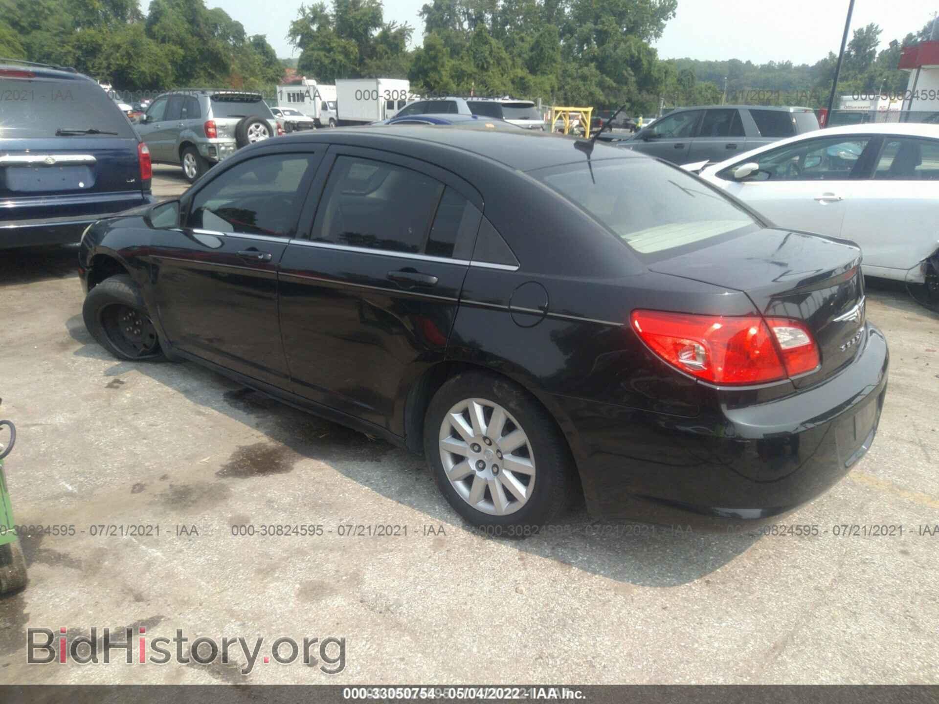 2010 CHRYSLER SEBRING - VIN: 1C3CC4FB4AN185229 - Фото 3