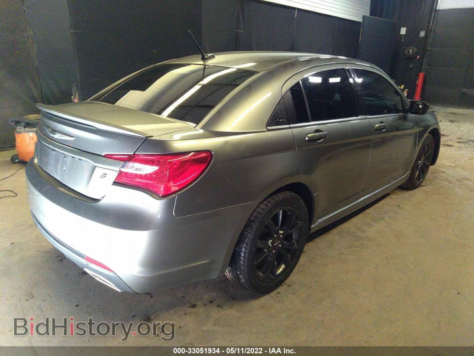 2013 CHRYSLER 200 - VIN: 1C3CCBCG1DN755227 - Фото 4