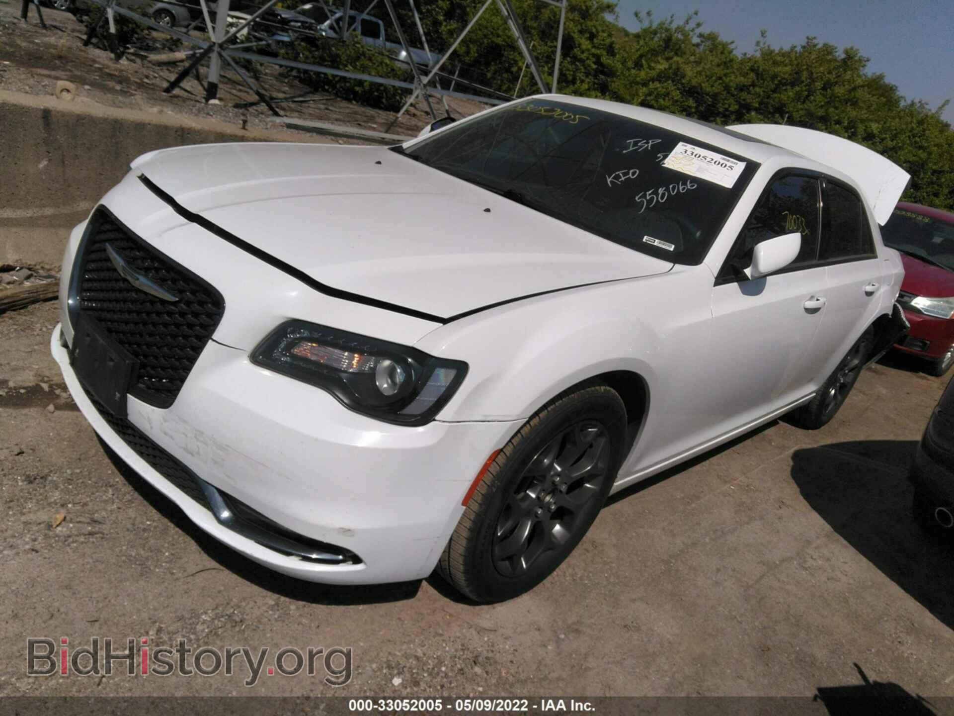 2017 CHRYSLER 300 - VIN: 2C3CCAGG0HH558066 - Фото 2
