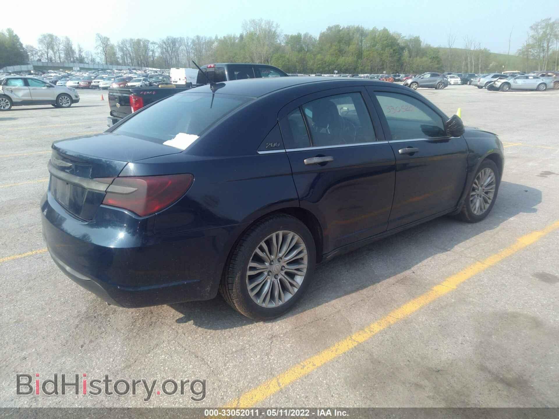 2013 CHRYSLER 200 - VIN: 1C3CCBCG9DN542851 - Photo 4