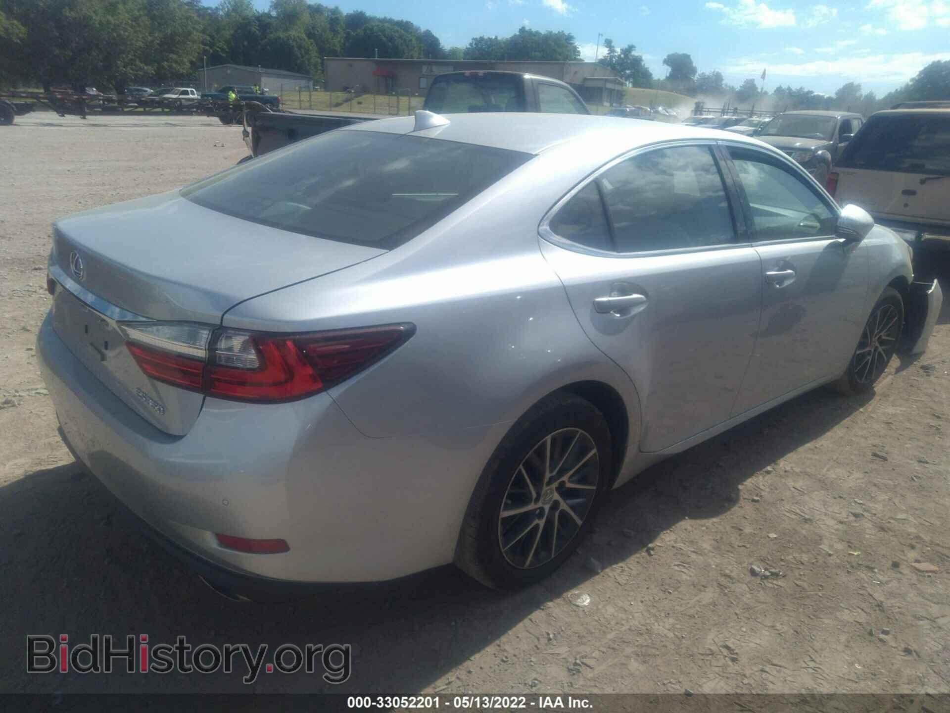 2017 LEXUS ES - VIN: 58ABK1GG1HU045582 - Photo 4