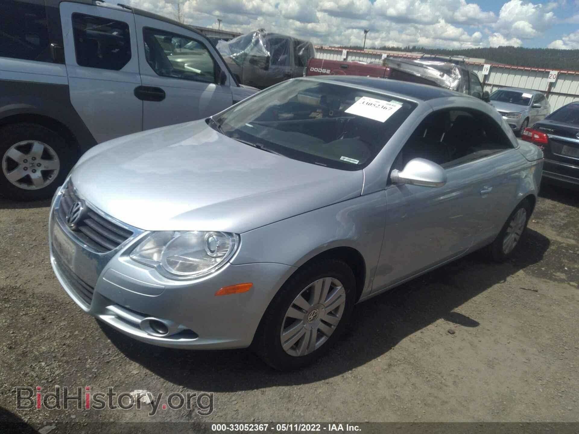 2007 VOLKSWAGEN EOS - VIN: WVWAA71F27V020583 - Фото 2