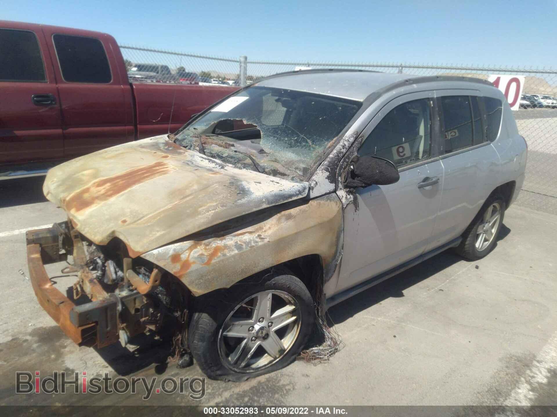 2007 JEEP COMPASS - VIN: 1J8FF47W47D140588 - Фото 2