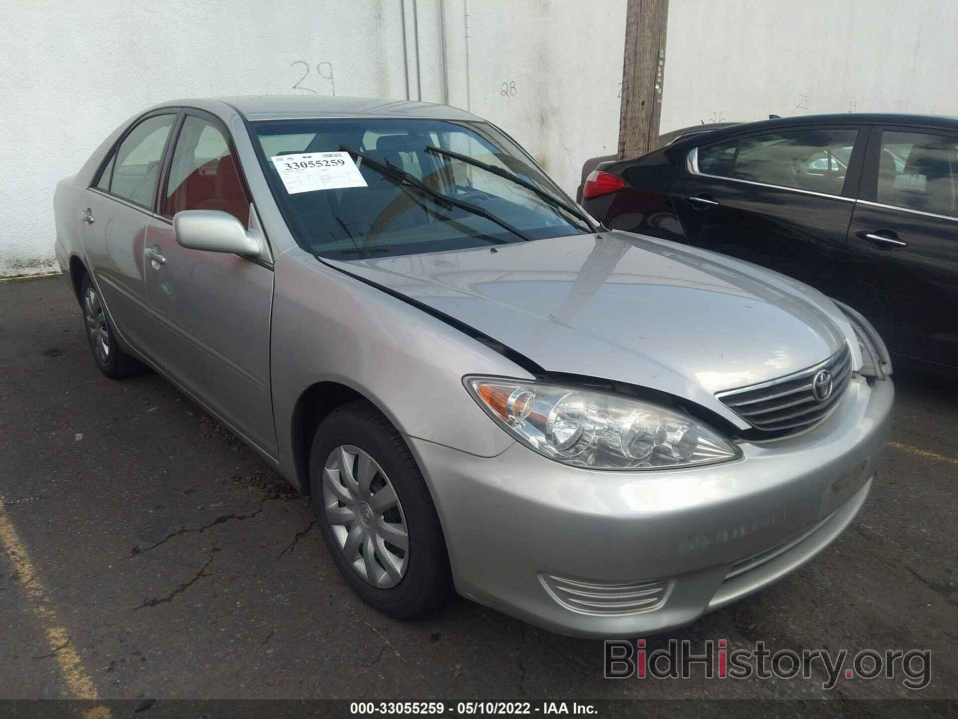 Photo 4T1BE32K86U669169 - TOYOTA CAMRY 2006