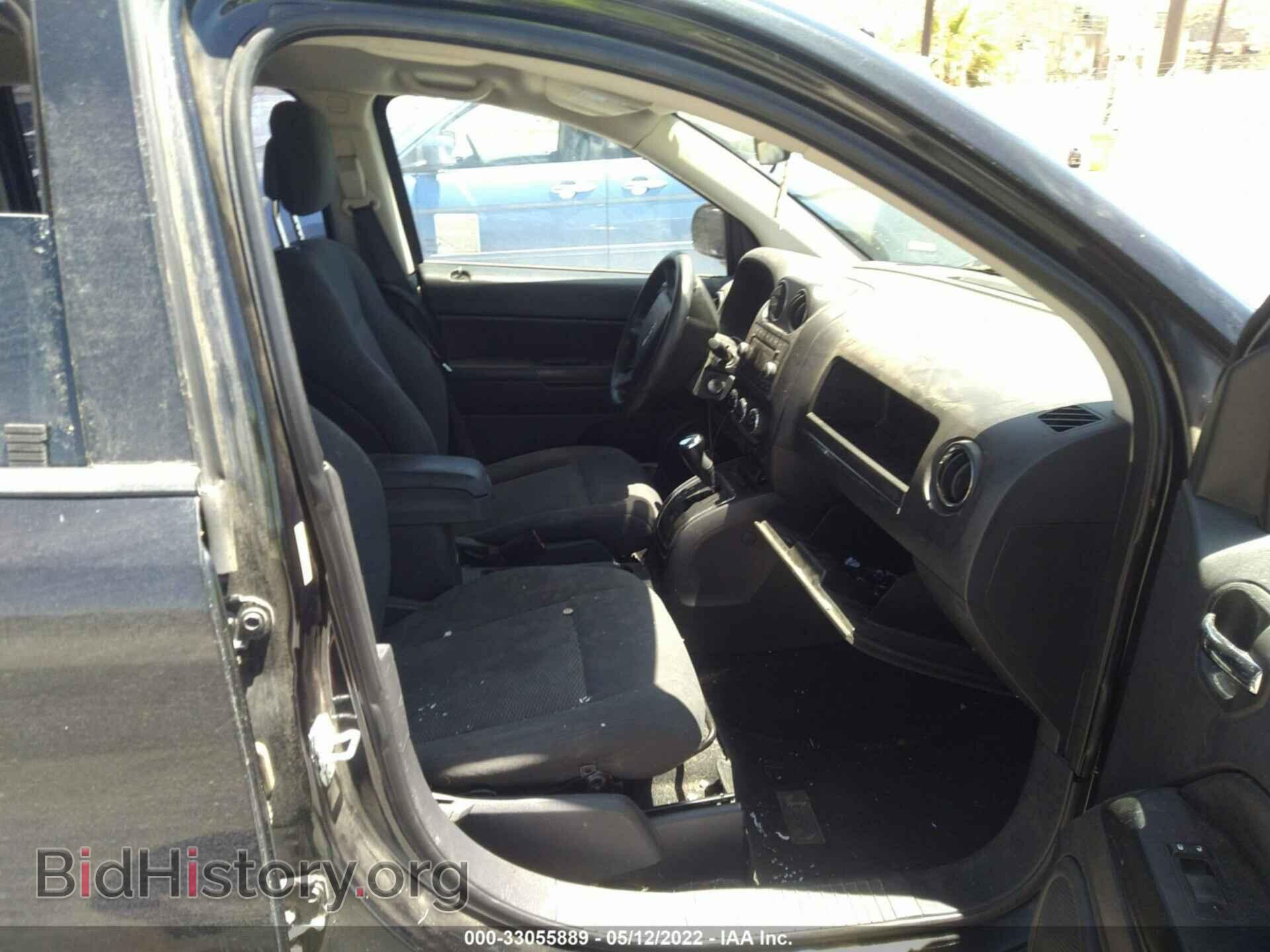 2010 JEEP COMPASS - VIN: 1J4NT4FB2AD649963 - Фото 5
