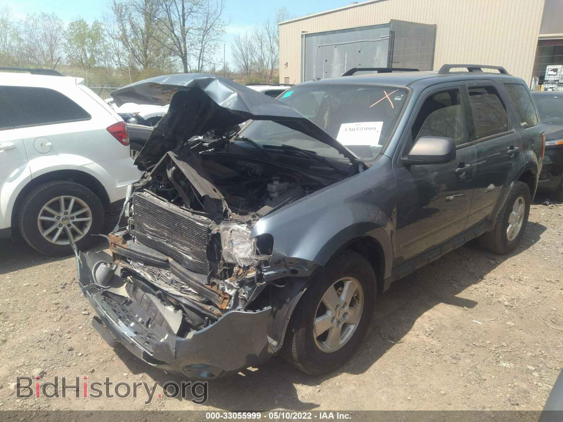 2011 FORD ESCAPE - VIN: 1FMCU0DG4BKA05441 - Фото 2