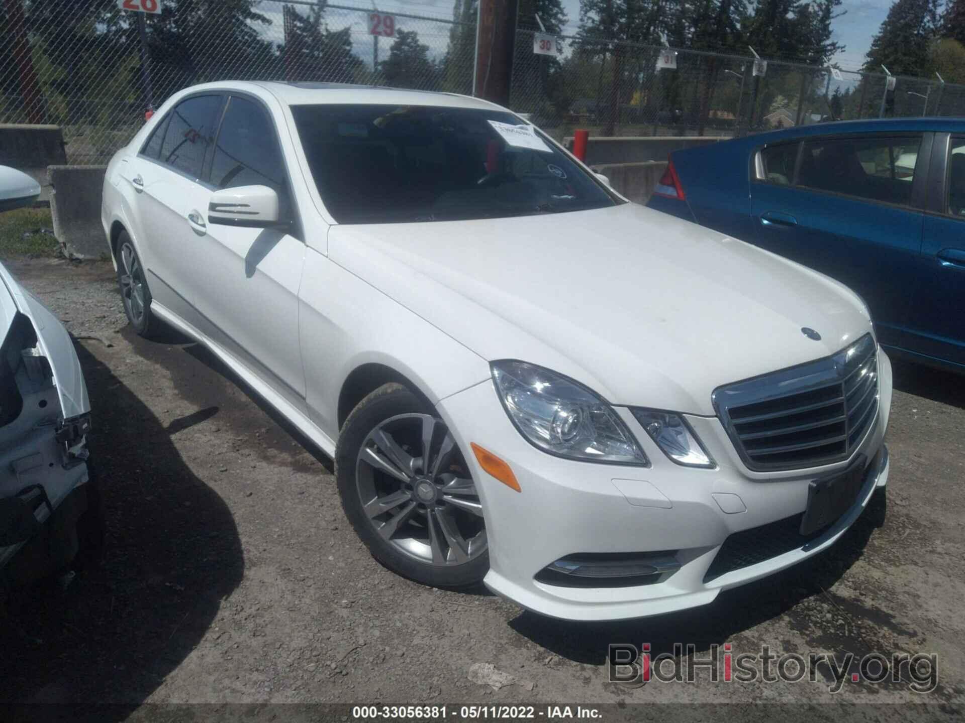 Photo WDDHF2EB0CA644853 - MERCEDES-BENZ E-CLASS 2012