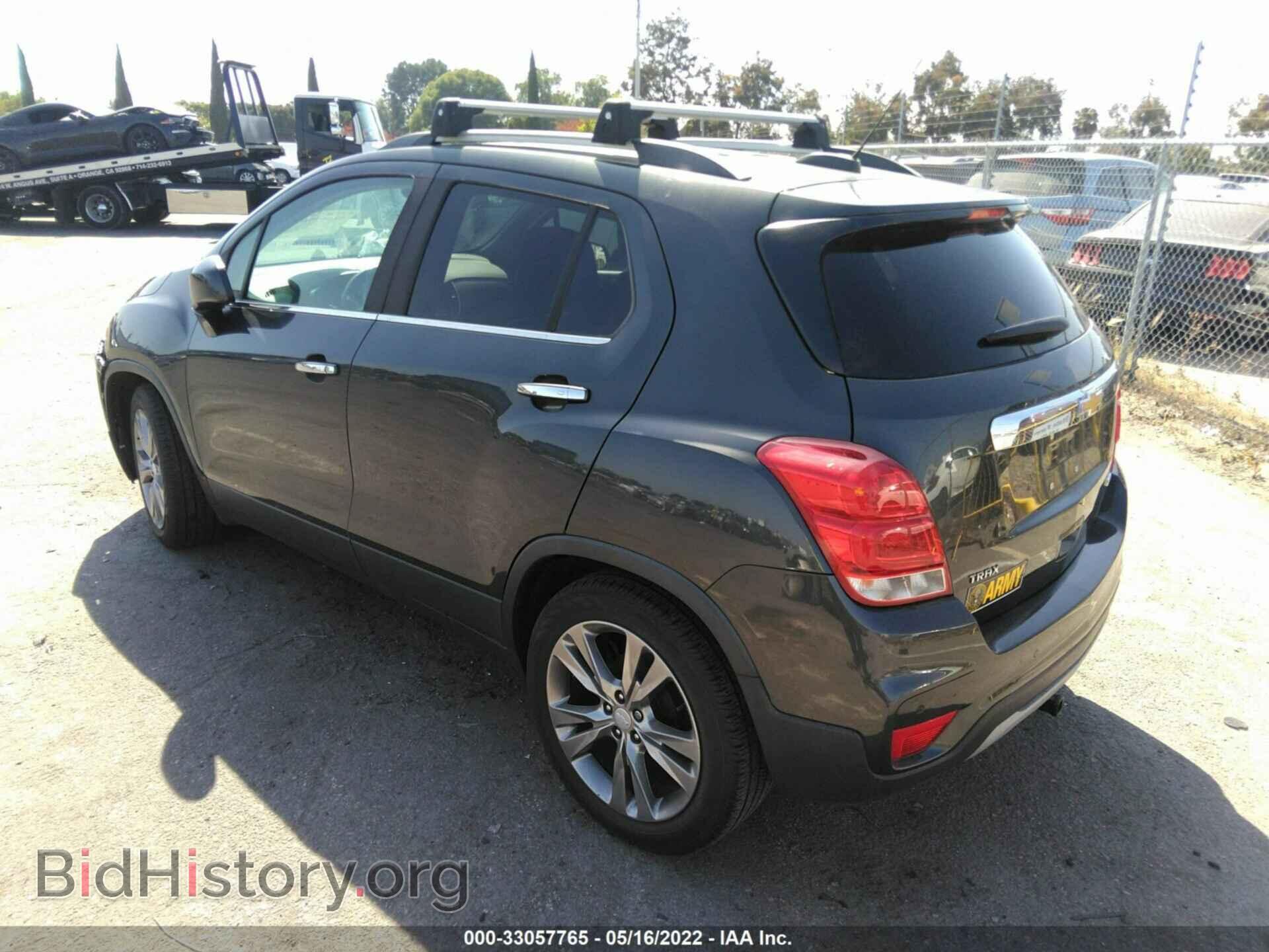 2017 CHEVROLET TRAX - VIN: 3GNCJMSBXHL200499 - Фото 3