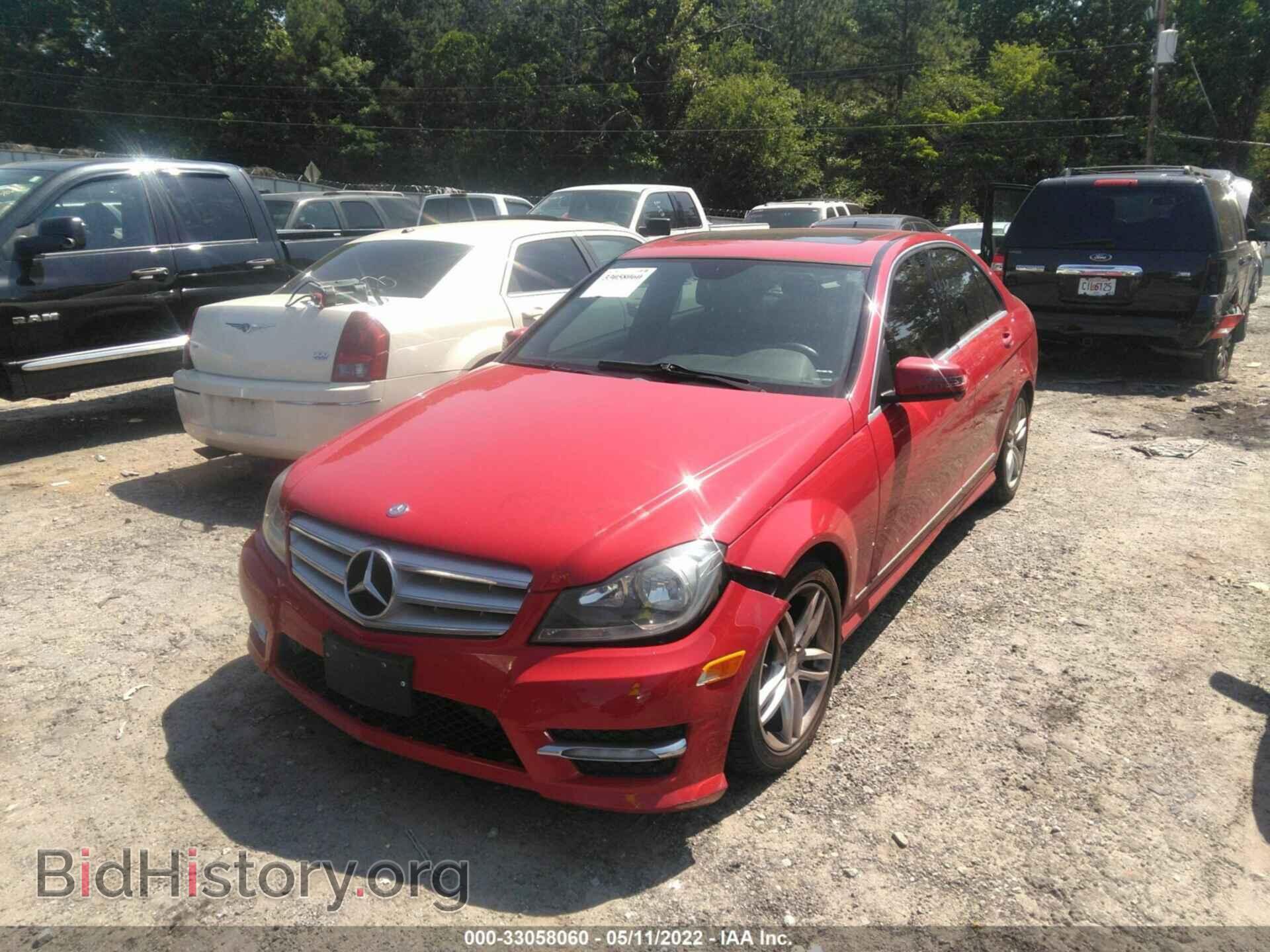 2012 MERCEDES-BENZ C-CLASS - VIN: WDDGF8BB3CA643716 - Фото 6