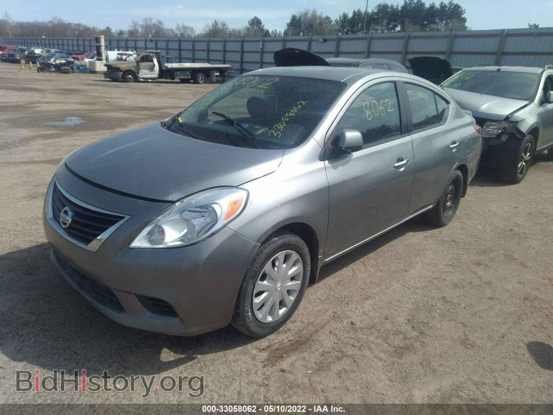 2013 NISSAN VERSA - VIN: 3N1CN7AP1DL863713 - Фото 2