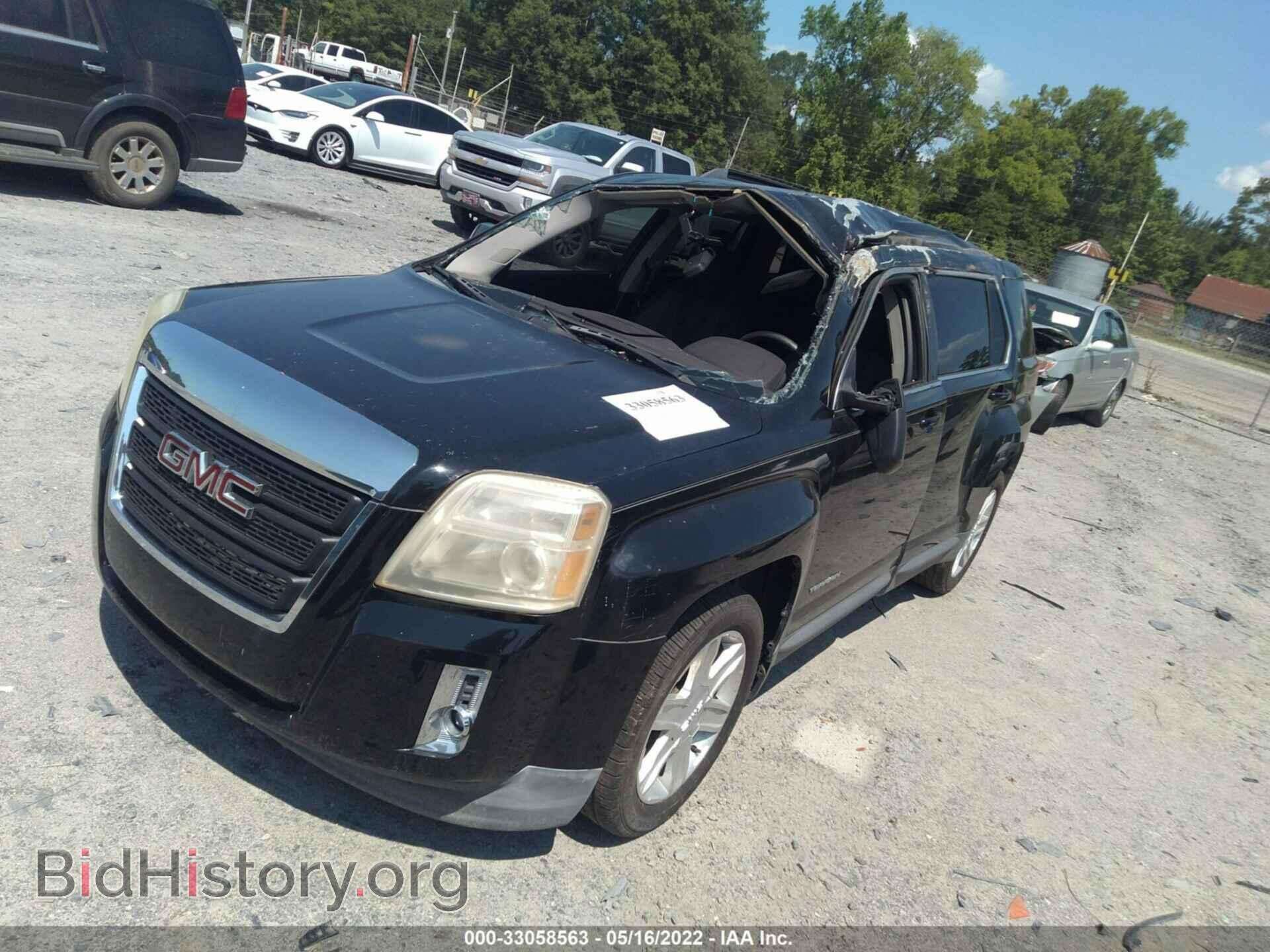 2010 GMC TERRAIN - VIN: 2CTFLDEY8A6235167 - Photo 2