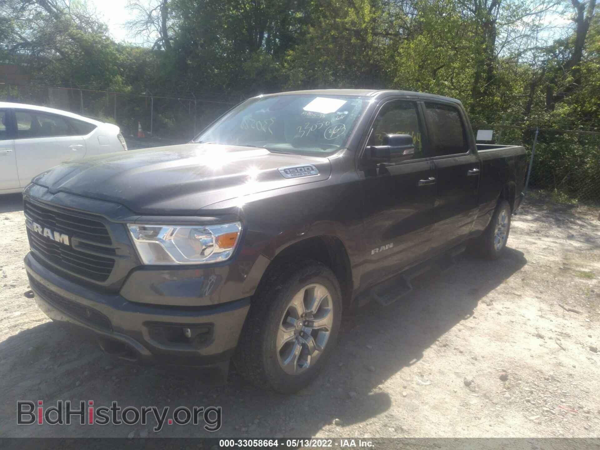 2019 RAM 1500 - VIN: 1C6SRFMTXKN892776 - Фото 2