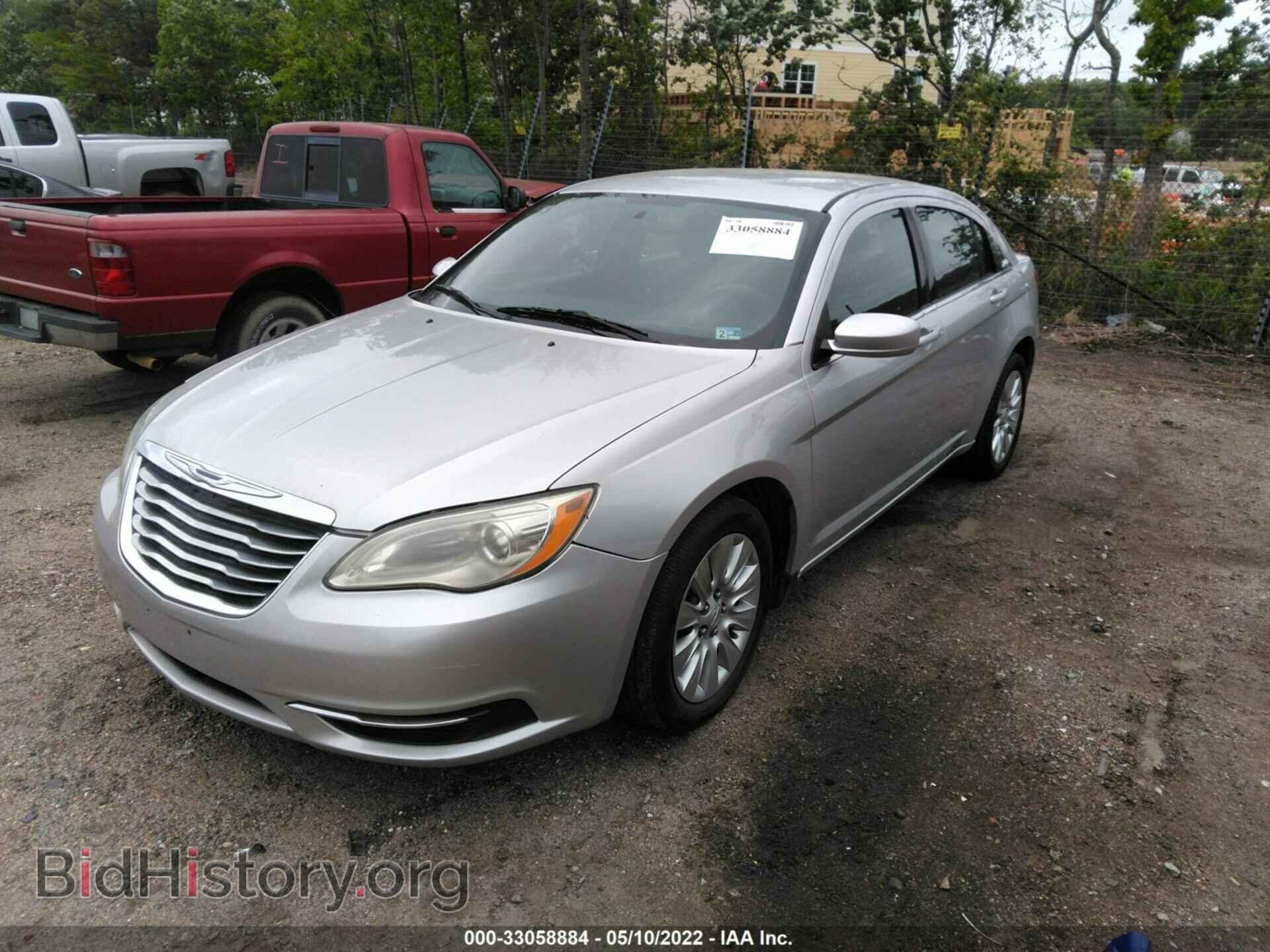 2012 CHRYSLER 200 - VIN: 1C3CCBAB1CN319516 - Фото 2