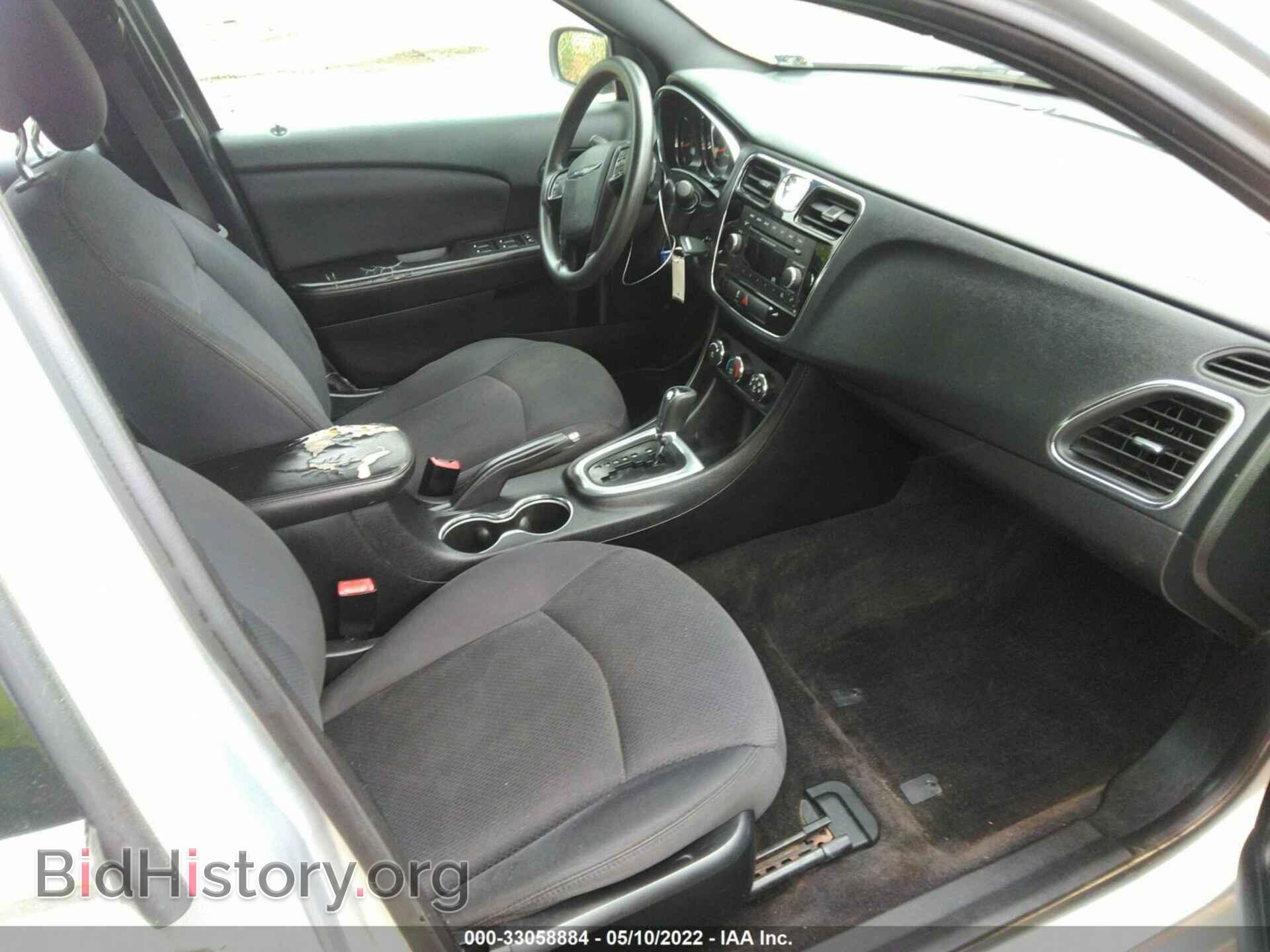 2012 CHRYSLER 200 - VIN: 1C3CCBAB1CN319516 - Фото 5