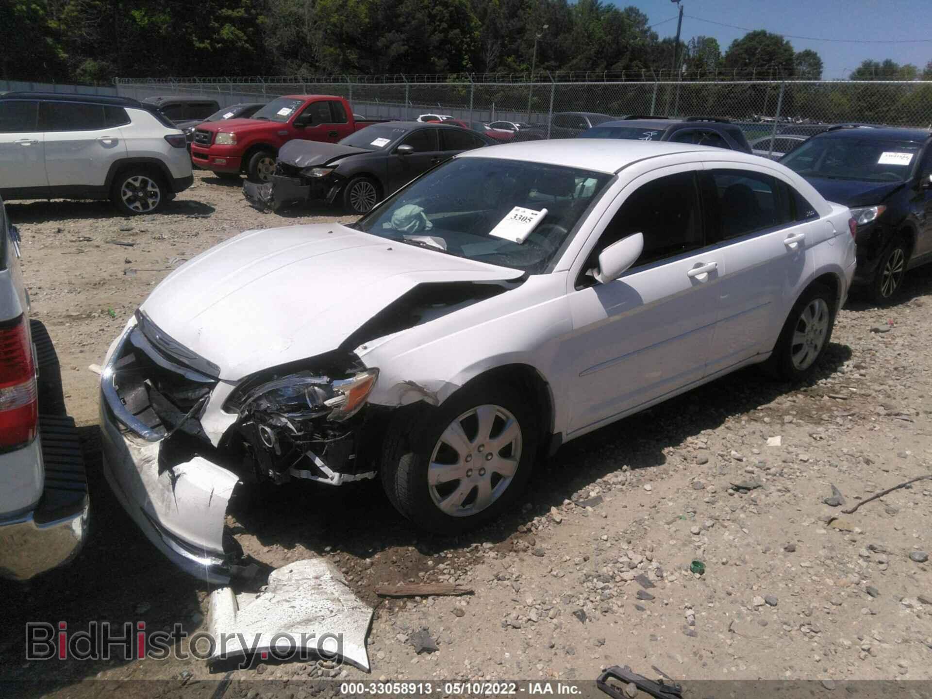 2012 CHRYSLER 200 - VIN: 1C3CCBAB2CN271721 - Photo 2