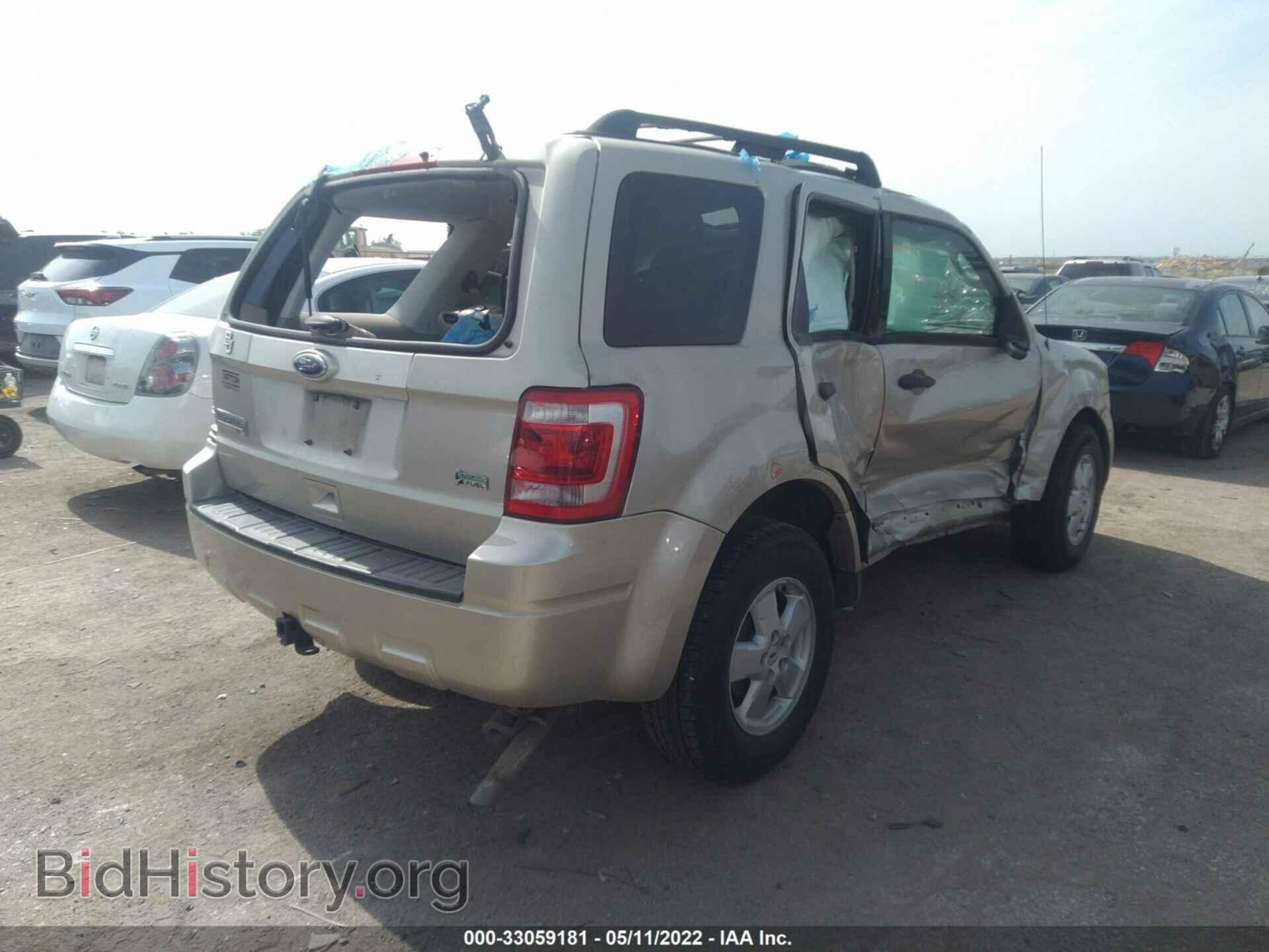 2011 FORD ESCAPE - VIN: 1FMCU0DG2BKC10319 - Фото 4