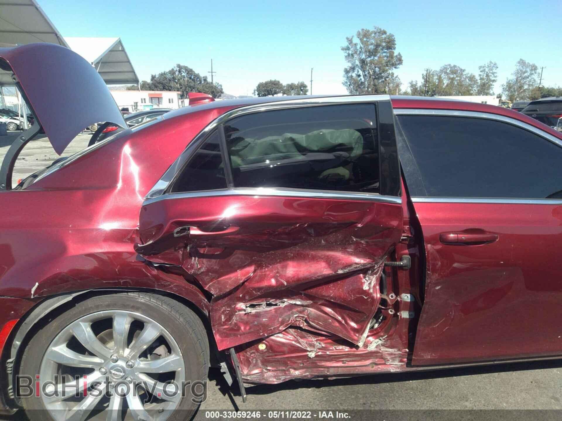 2018 CHRYSLER 300 - VIN: 2C3CCAAG0JH240740 - Фото 6