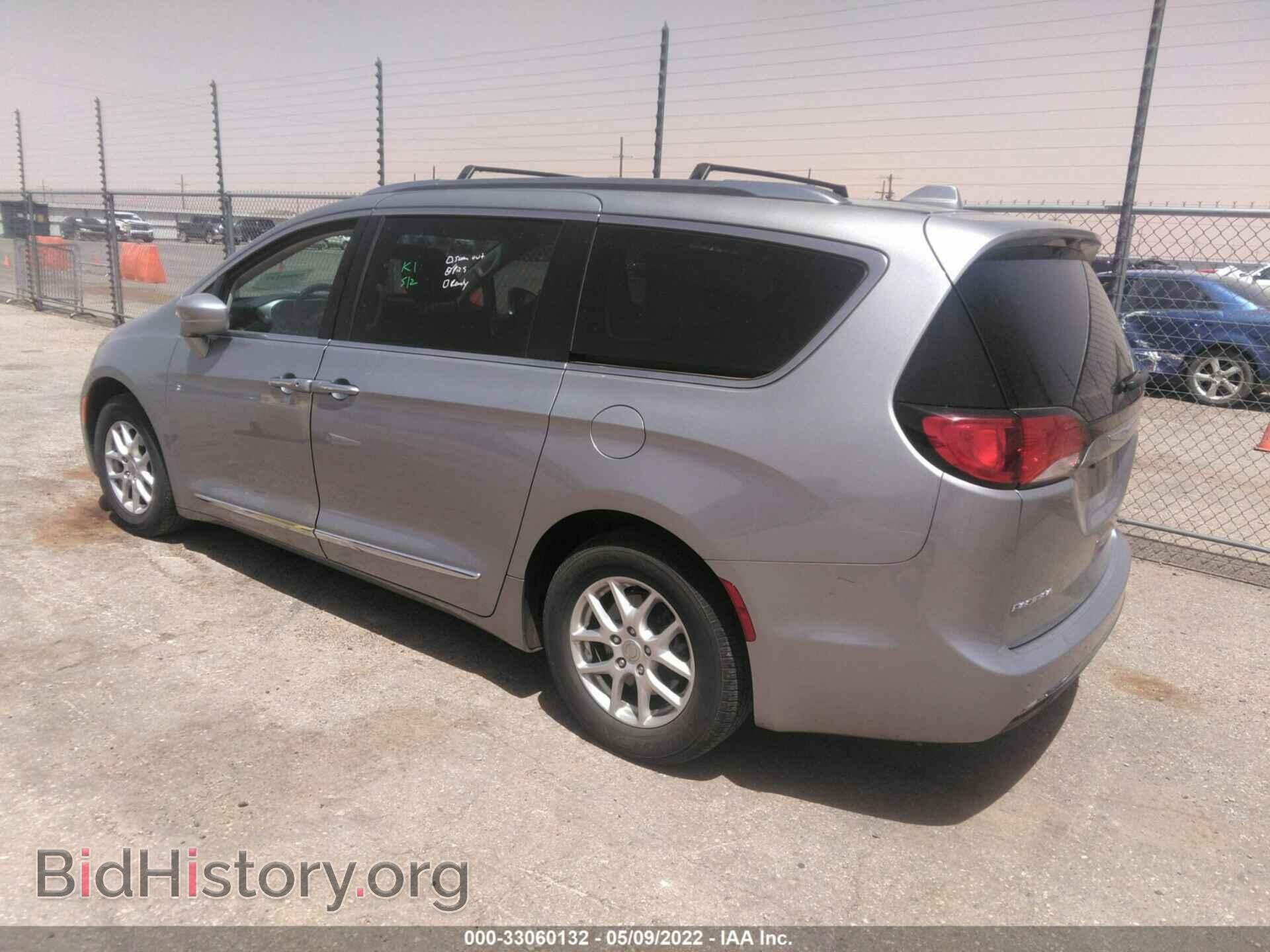 2020 CHRYSLER PACIFICA - VIN: 2C4RC1BGXLR133311 - Фото 3