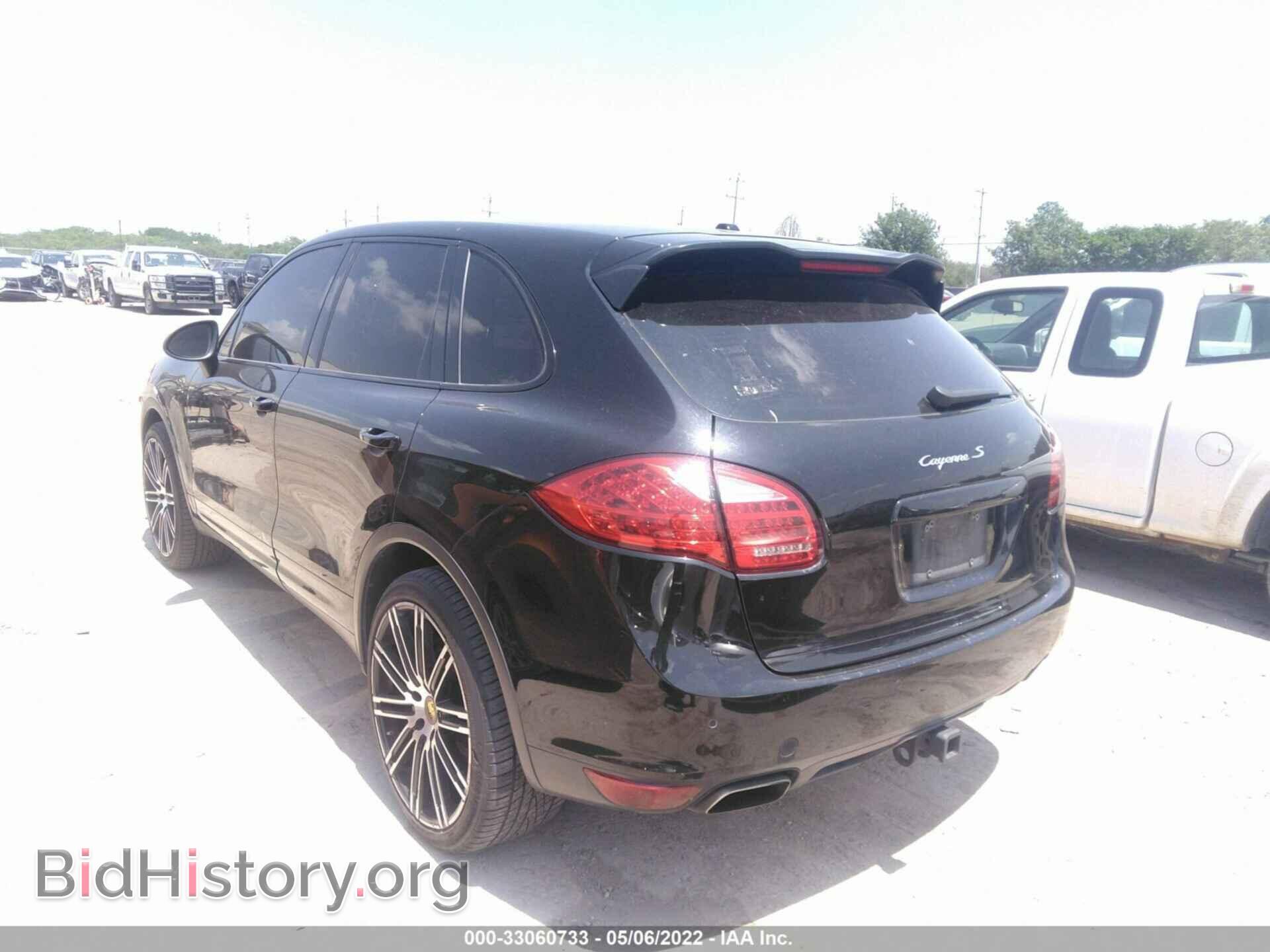 2011 PORSCHE CAYENNE - VIN: WP1AB2A24BLA43332 - Фото 3