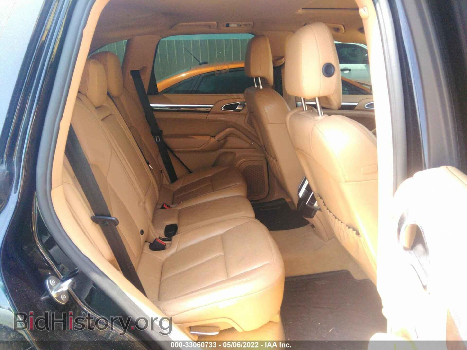 2011 PORSCHE CAYENNE - VIN: WP1AB2A24BLA43332 - Фото 8