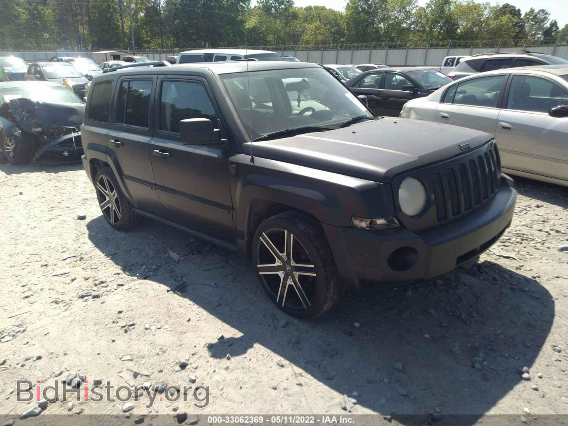 Photo 1J4FT28A79D237451 - JEEP PATRIOT 2009