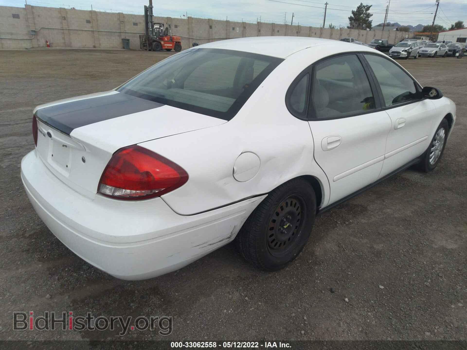 2006 FORD TAURUS - VIN: 1FAFP53U06A122092 - Фото 4