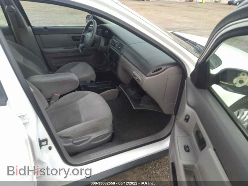 2006 Ford TAURUS (VIN 1FAFP53U06A122092) — photo 5 of 11