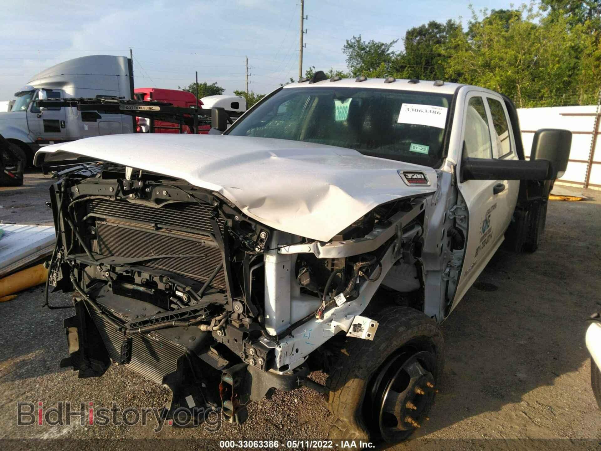 2019 RAM 3500 CHASSIS CAB - VIN: 3C7WRTCL0KG705258 - Photo 2