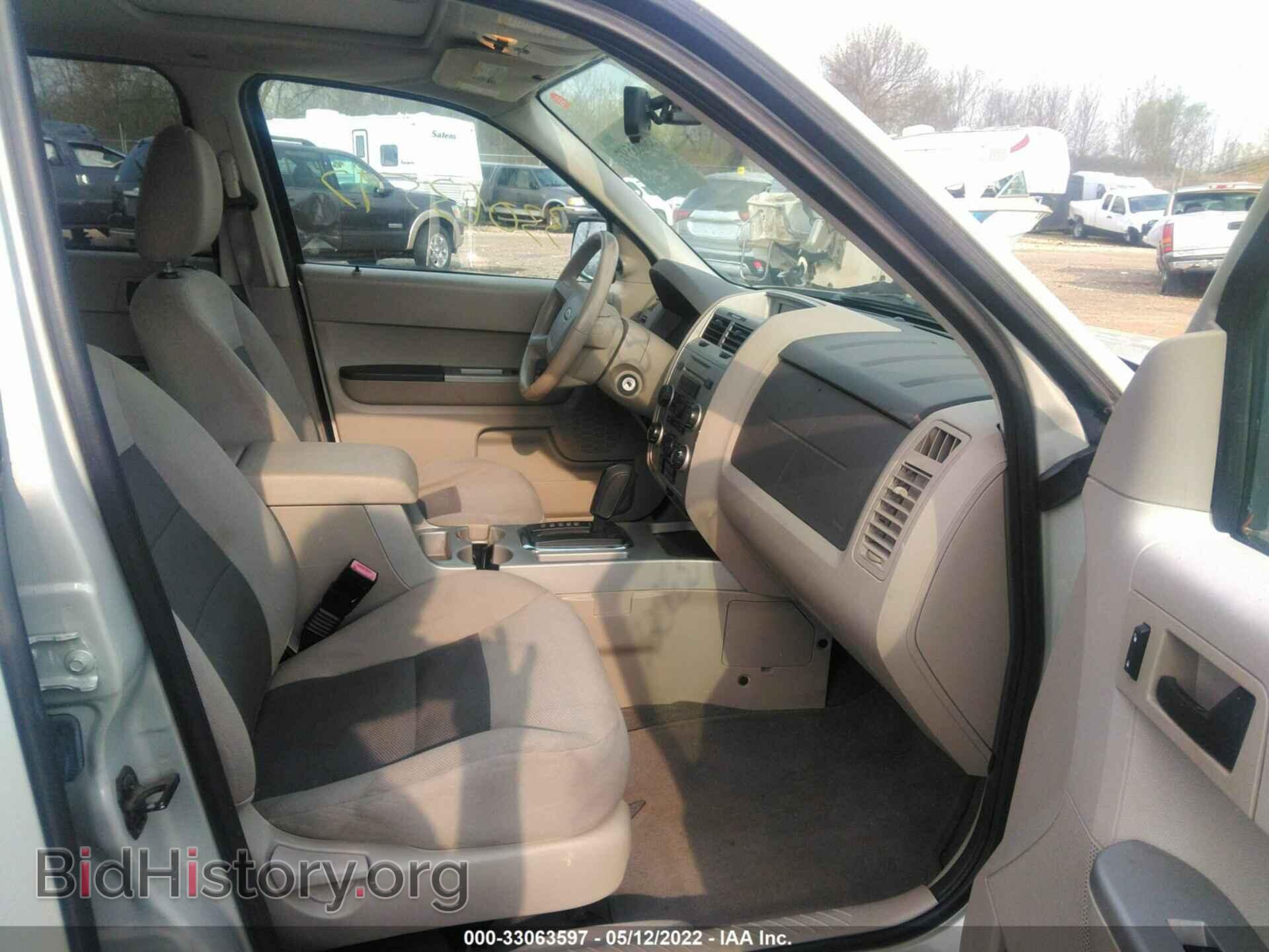 2008 FORD ESCAPE - VIN: 1FMCU93168KB33934 - Фото 5