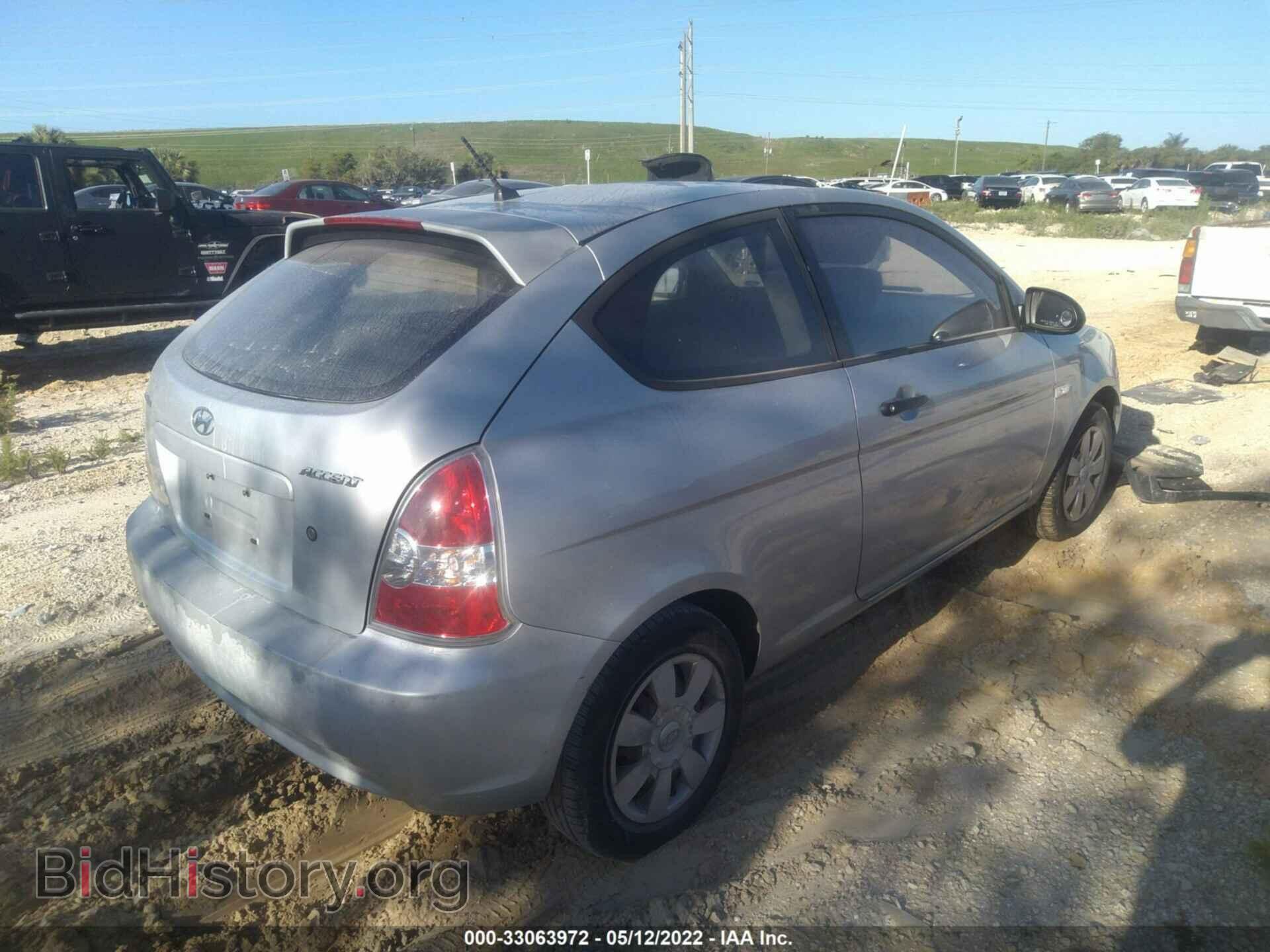 2007 HYUNDAI ACCENT - VIN: KMHCM36C27U026652 - Фото 4