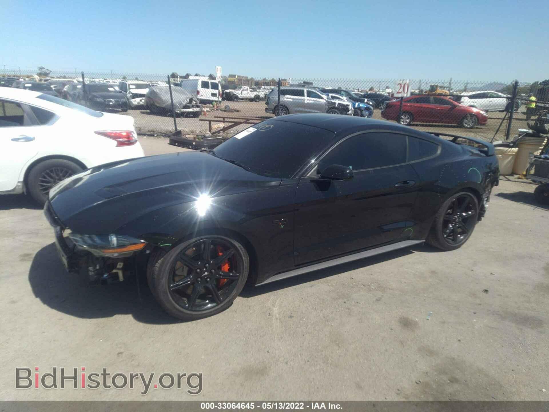 2019 FORD MUSTANG - VIN: 1FA6P8CF0K5196733 - Фото 2