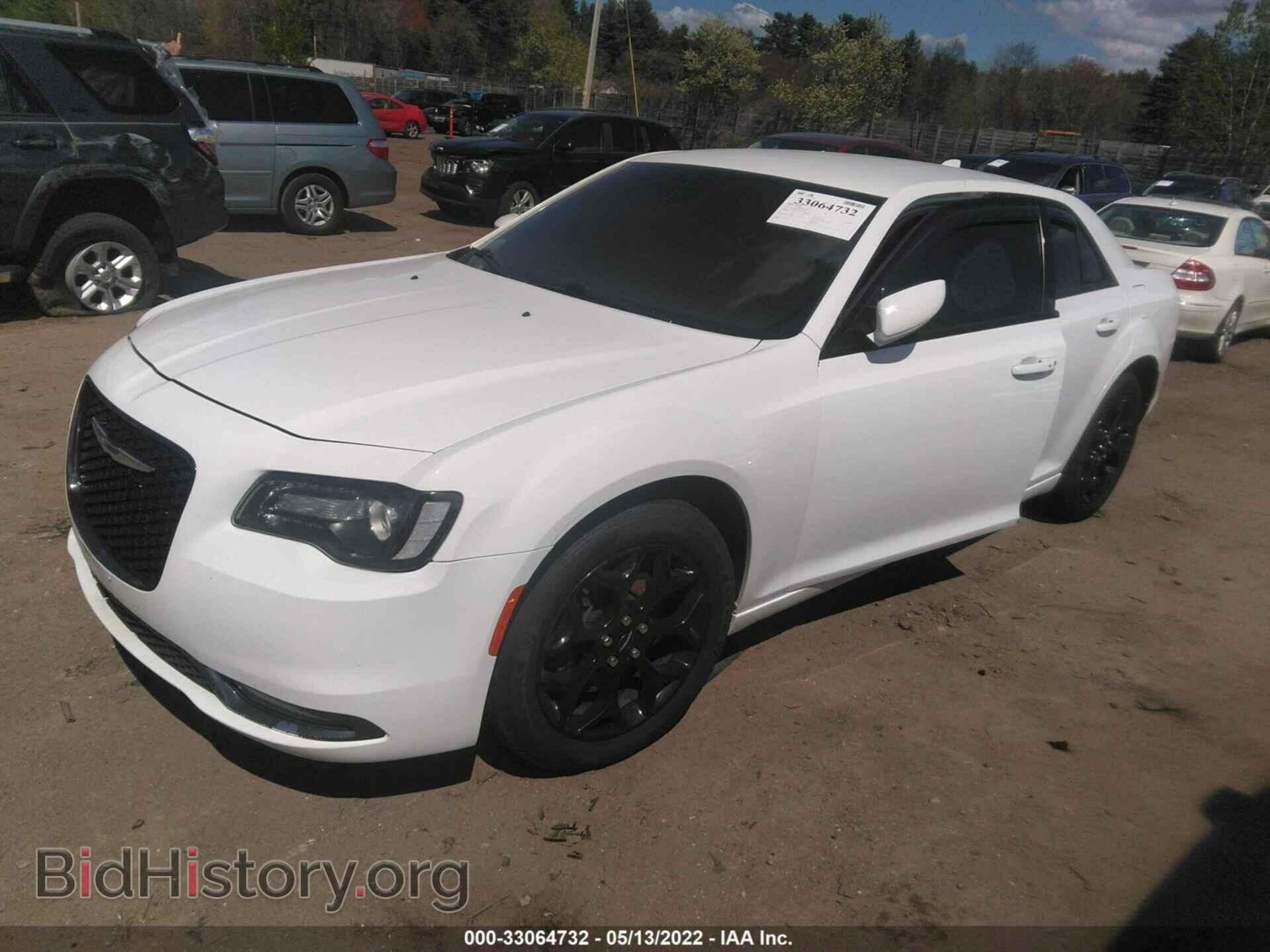 2015 CHRYSLER 300 - VIN: 2C3CCAGG6FH927204 - Фото 2