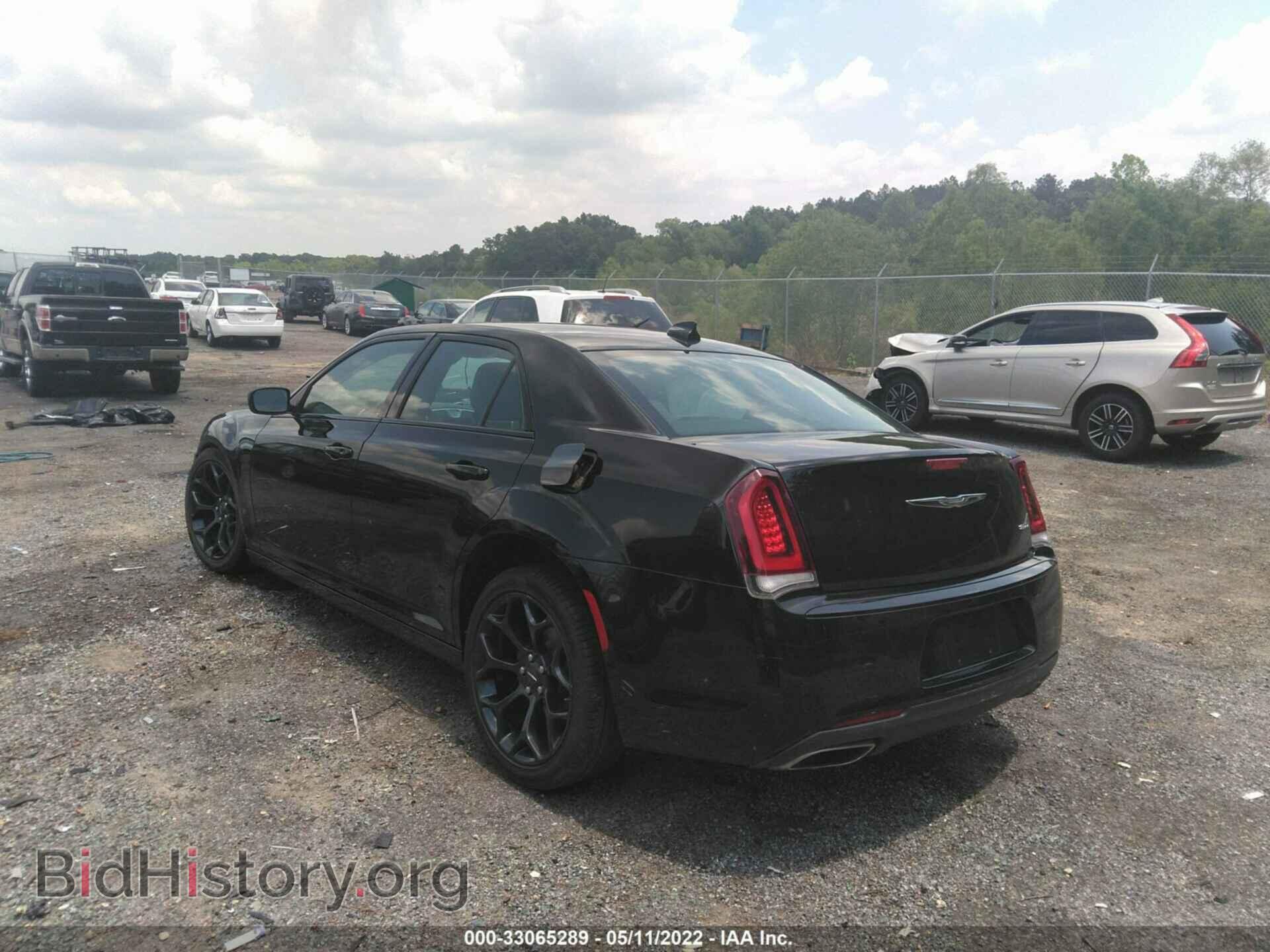 2019 CHRYSLER 300 - VIN: 2C3CCAAGXKH614286 - Фото 3