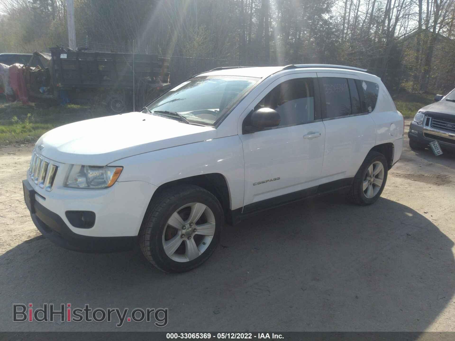 2011 JEEP COMPASS - VIN: 1J4NF1FB1BD164186 - Фото 2