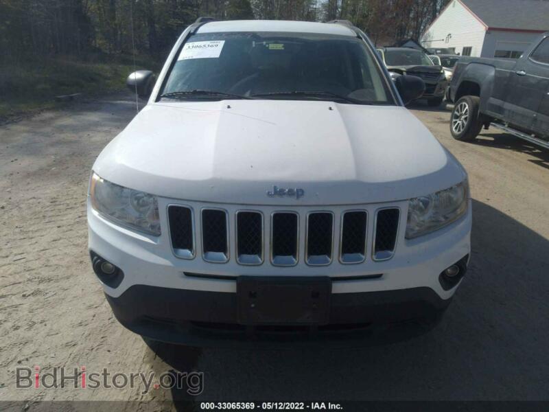 2011 Jeep COMPASS (VIN 1J4NF1FB1BD164186) — фото 6 из 11