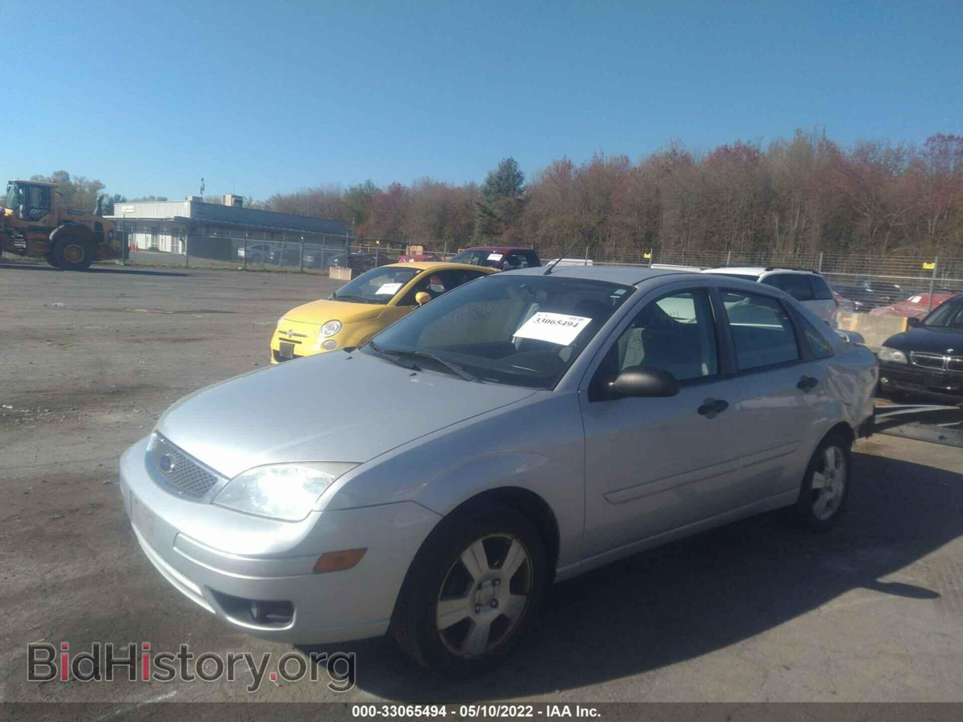 2007 FORD FOCUS - VIN: 1FAHP34N87W216486 - Фото 2