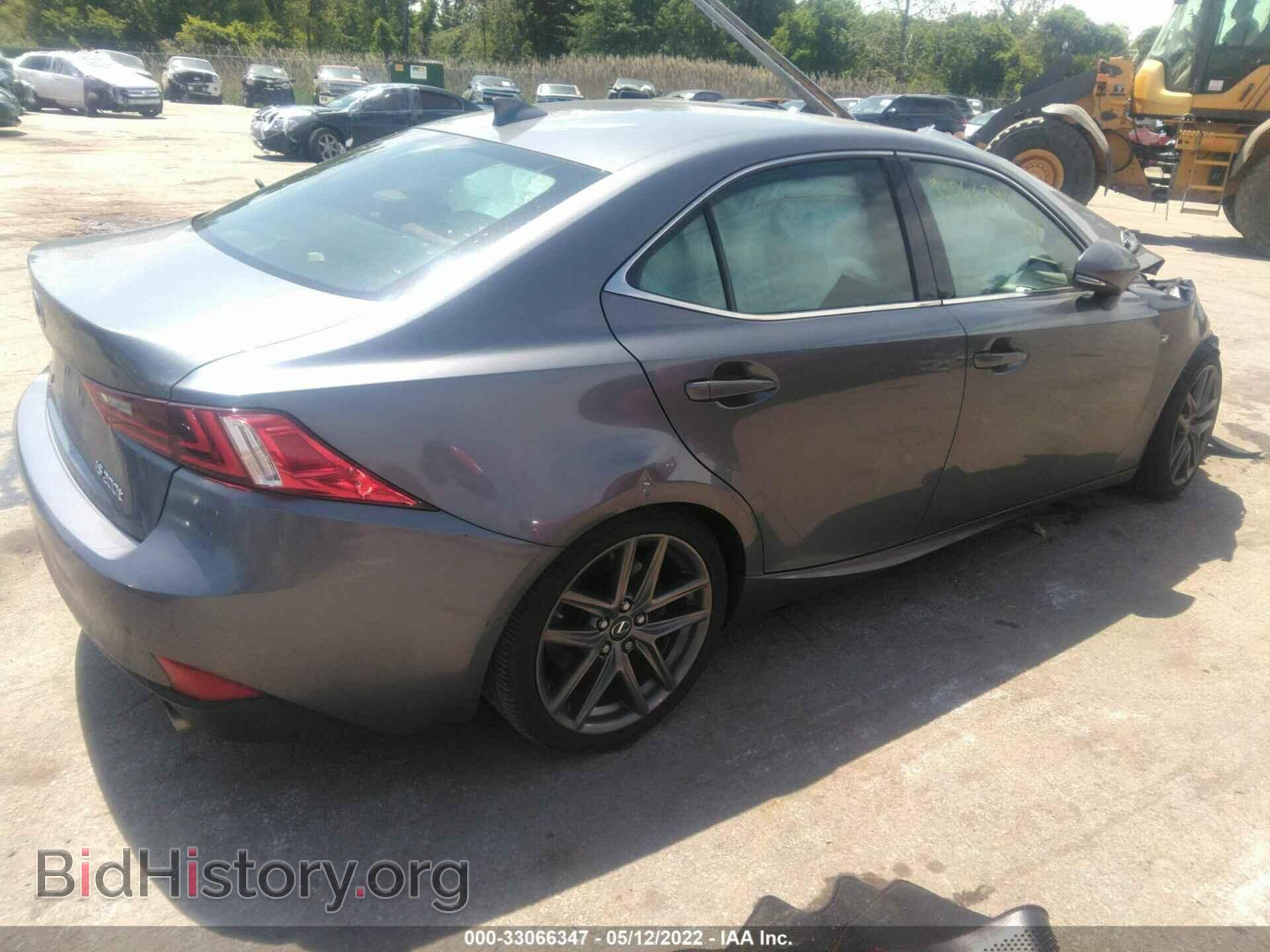 2016 LEXUS IS 200T - VIN: JTHBA1D20G5004861 - Фото 4